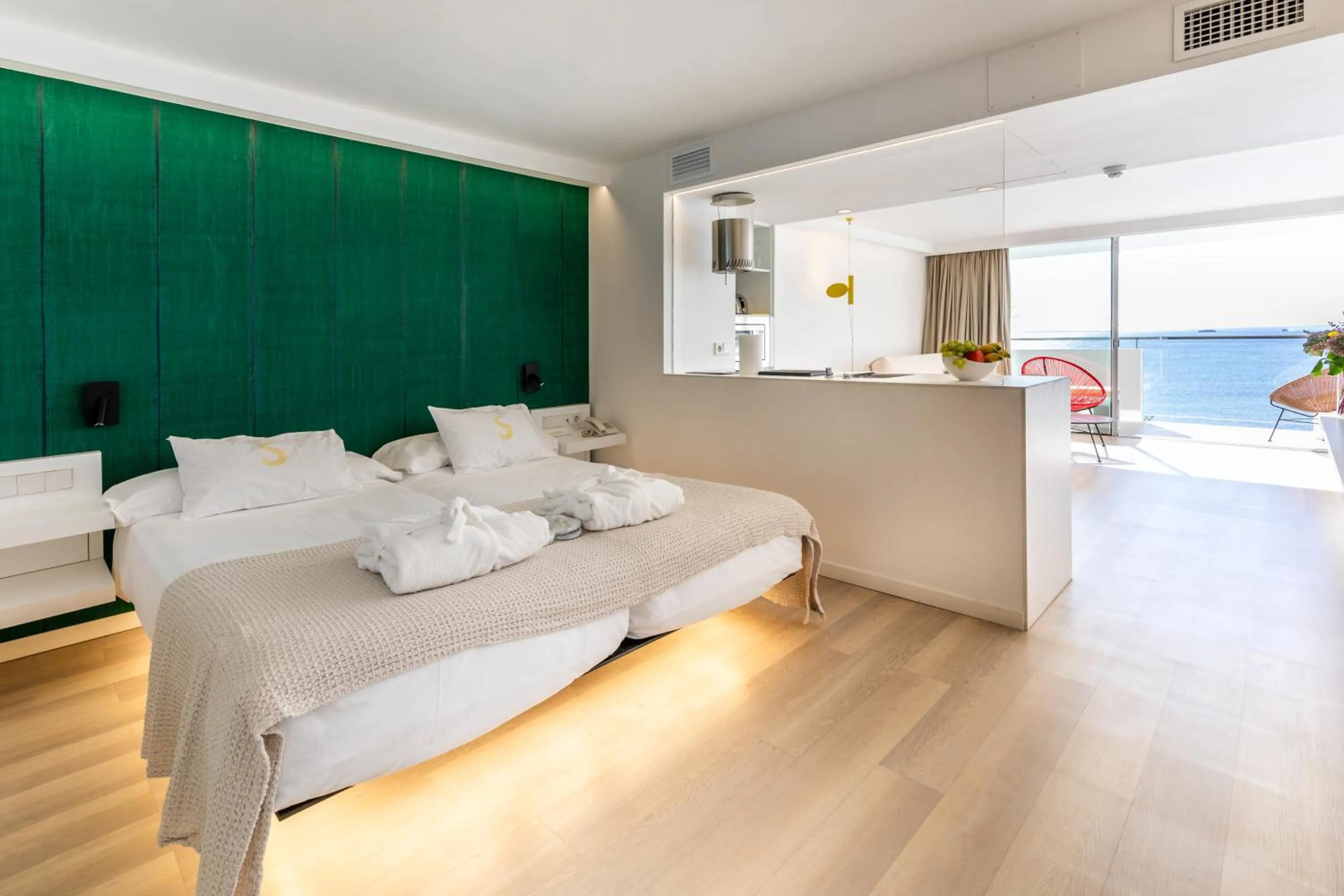 Photo of the whole room in Sud Ibiza Suites