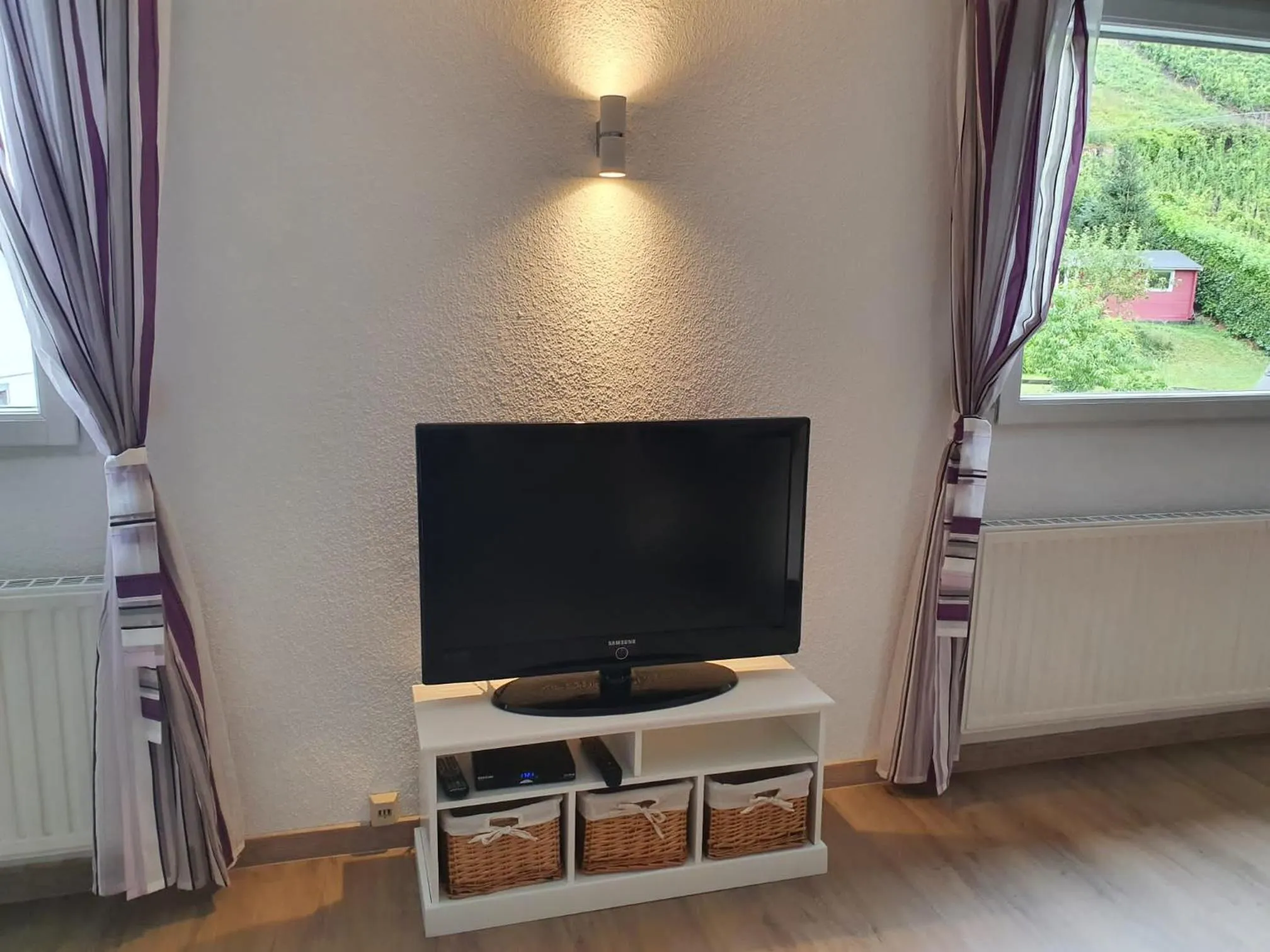 TV and multimedia in Pension Rehschopp