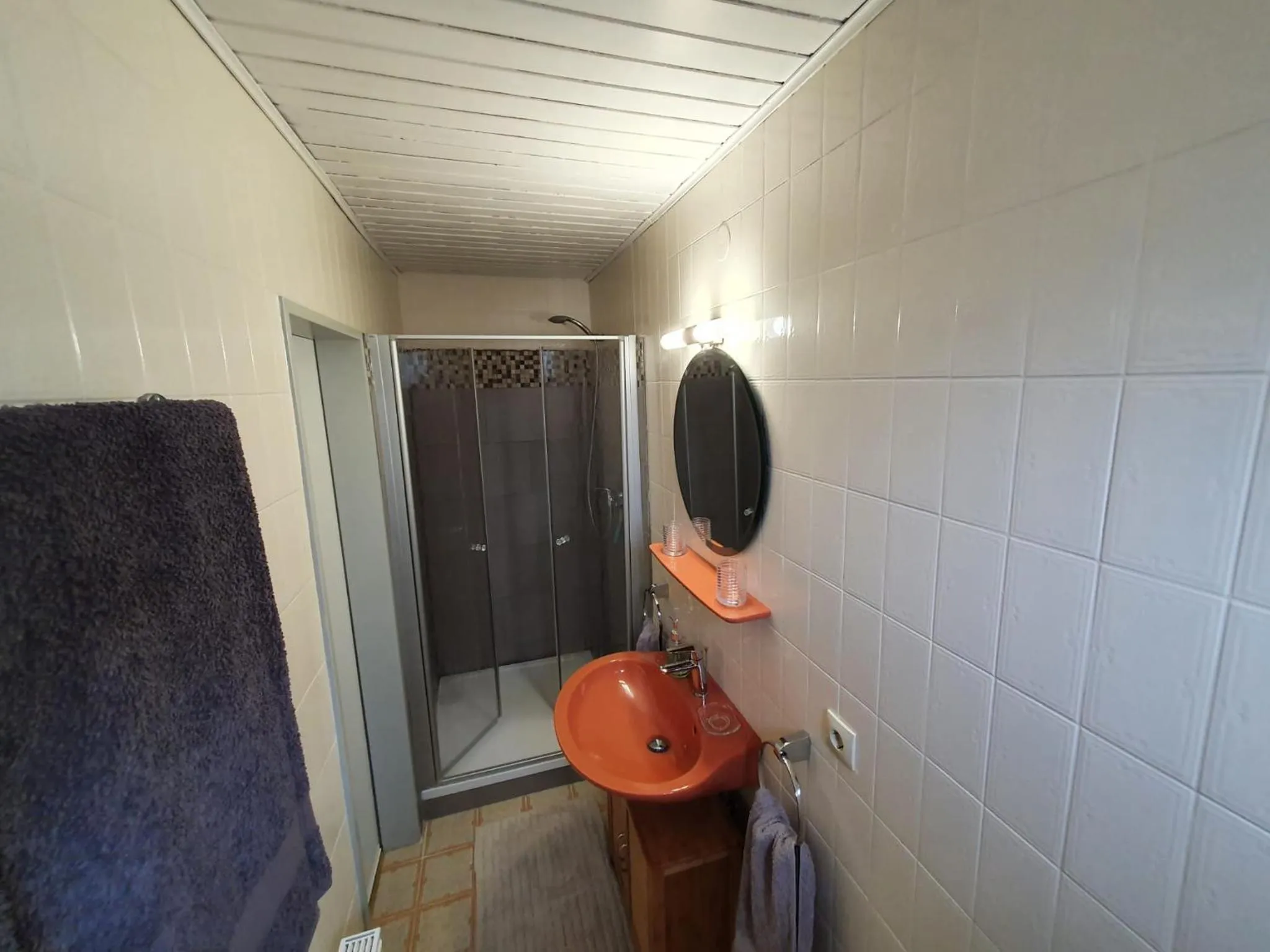 Bathroom in Pension Rehschopp