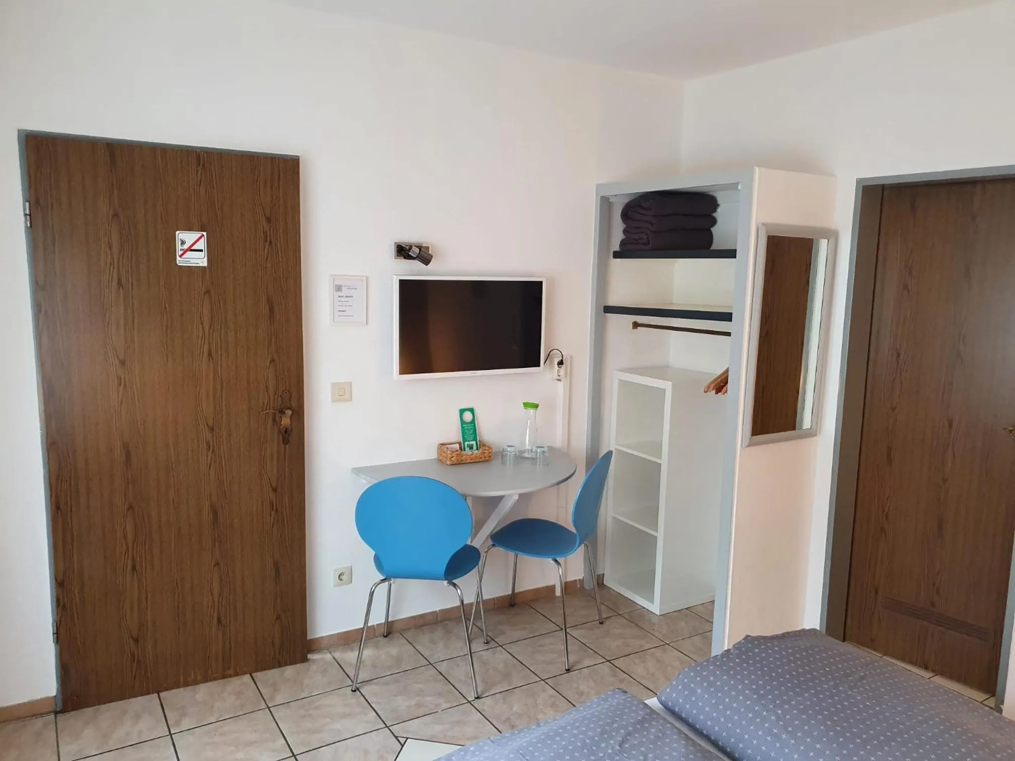 Photo of the whole room in Pension Rehschopp