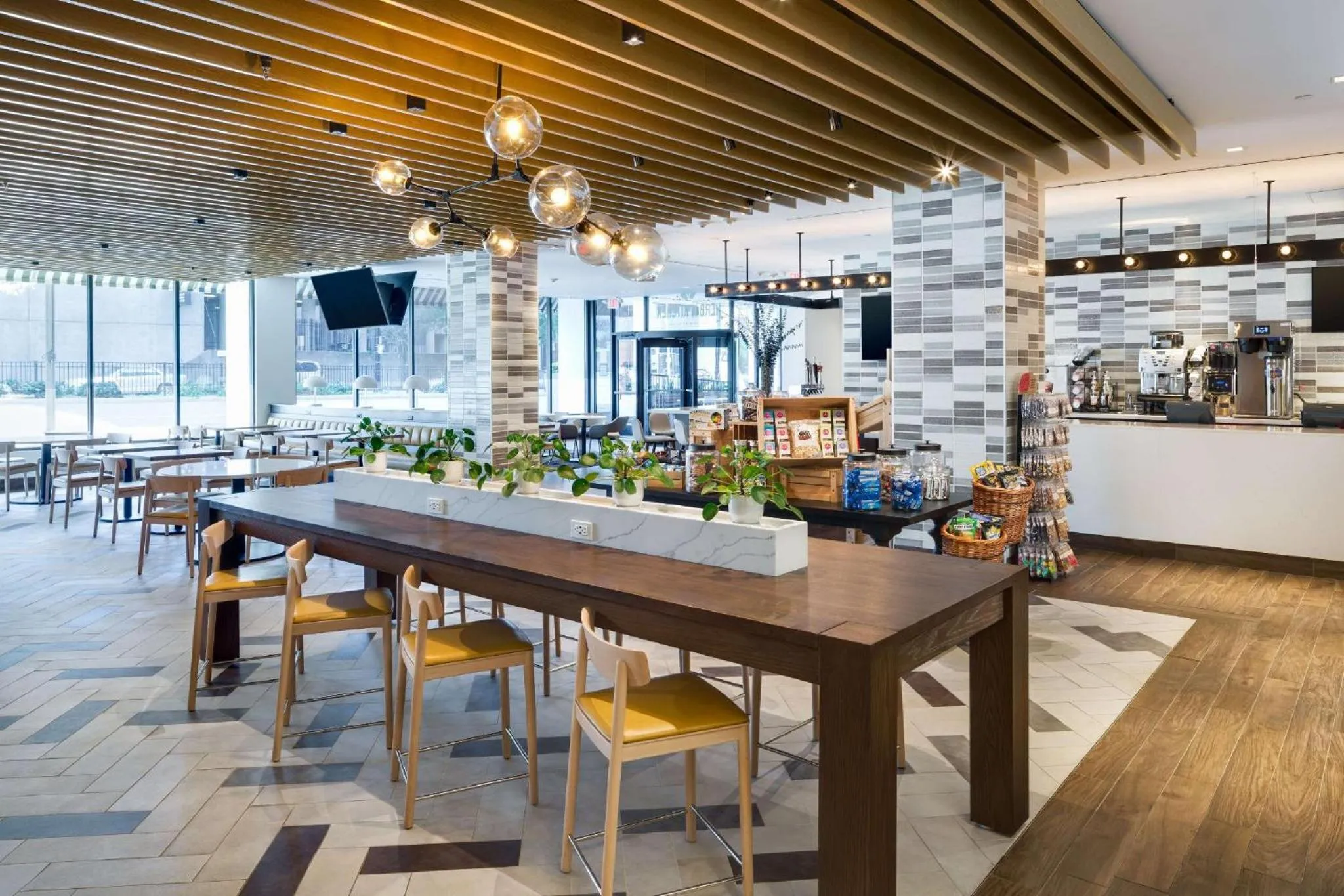 Restaurant/places to eat in DoubleTree by Hilton Hartford Downtown