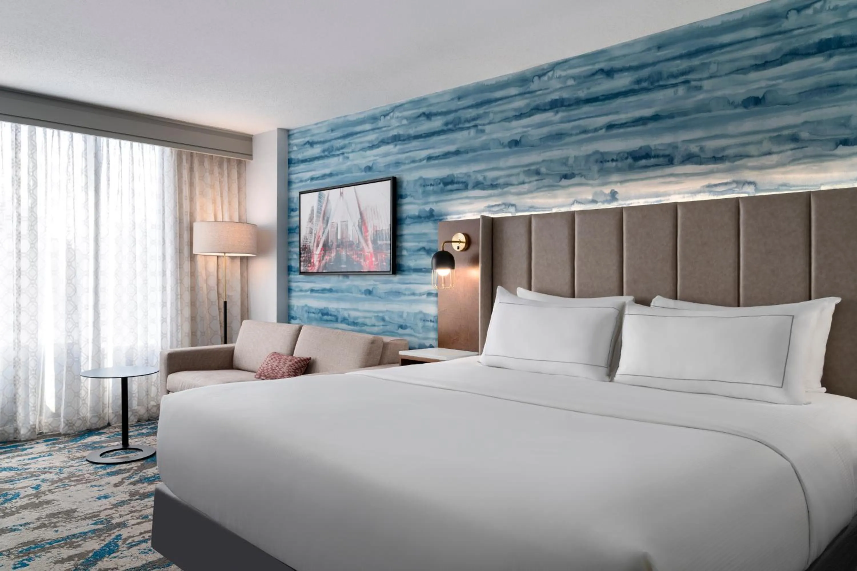 Bed in DoubleTree by Hilton Hartford Downtown