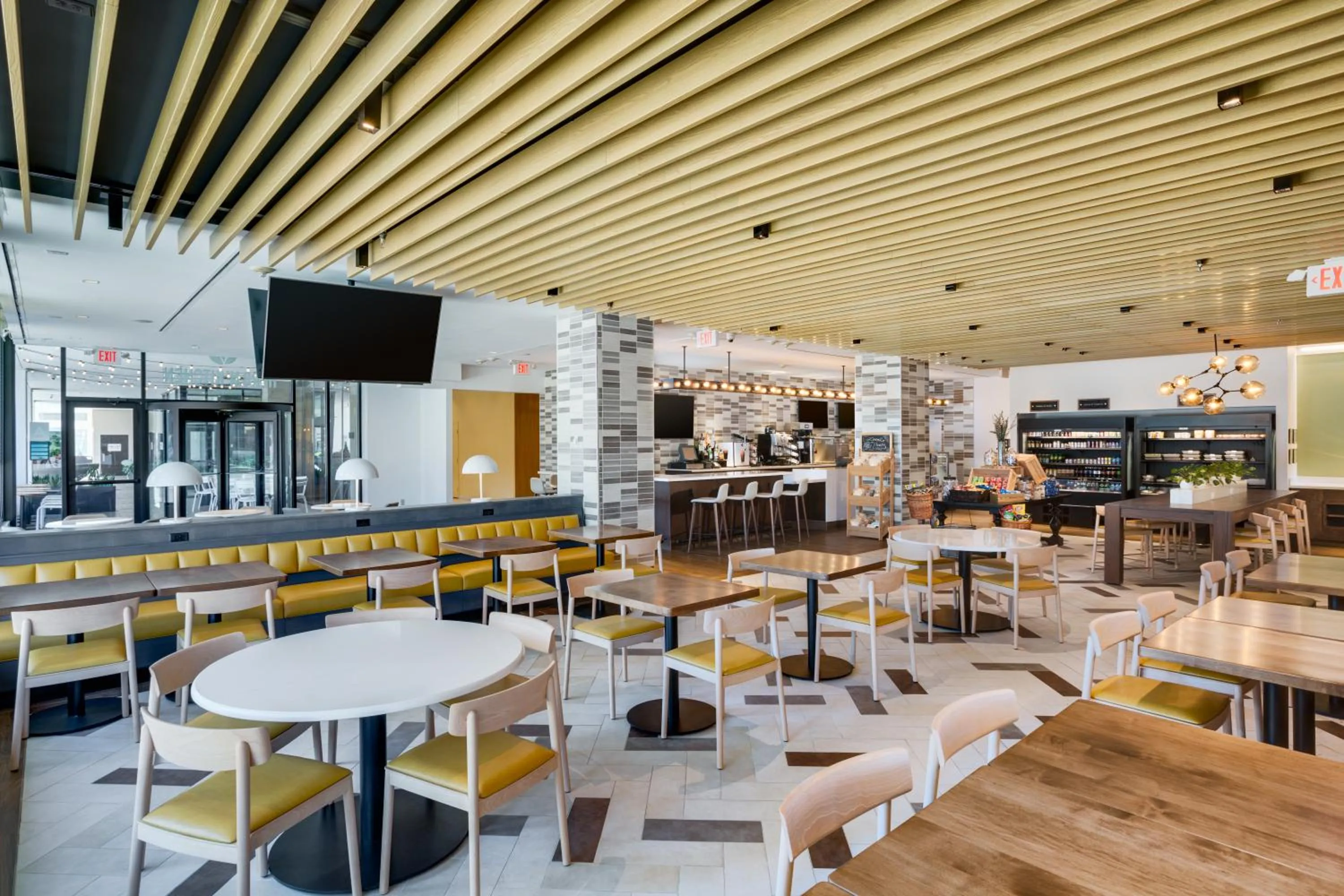 Restaurant/places to eat in DoubleTree by Hilton Hartford Downtown