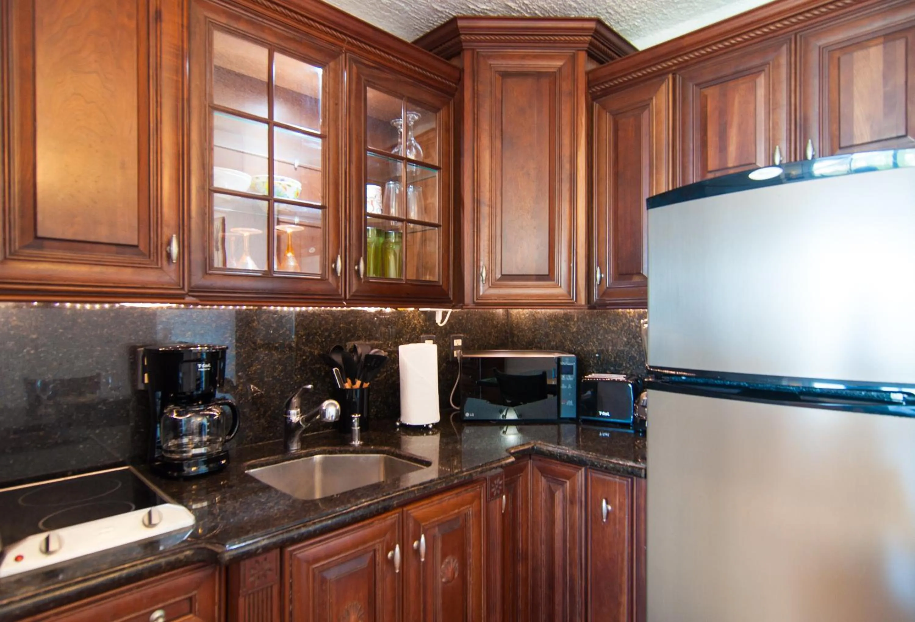 Coffee/tea facilities in Solymar Condo Beach Resort by Casago