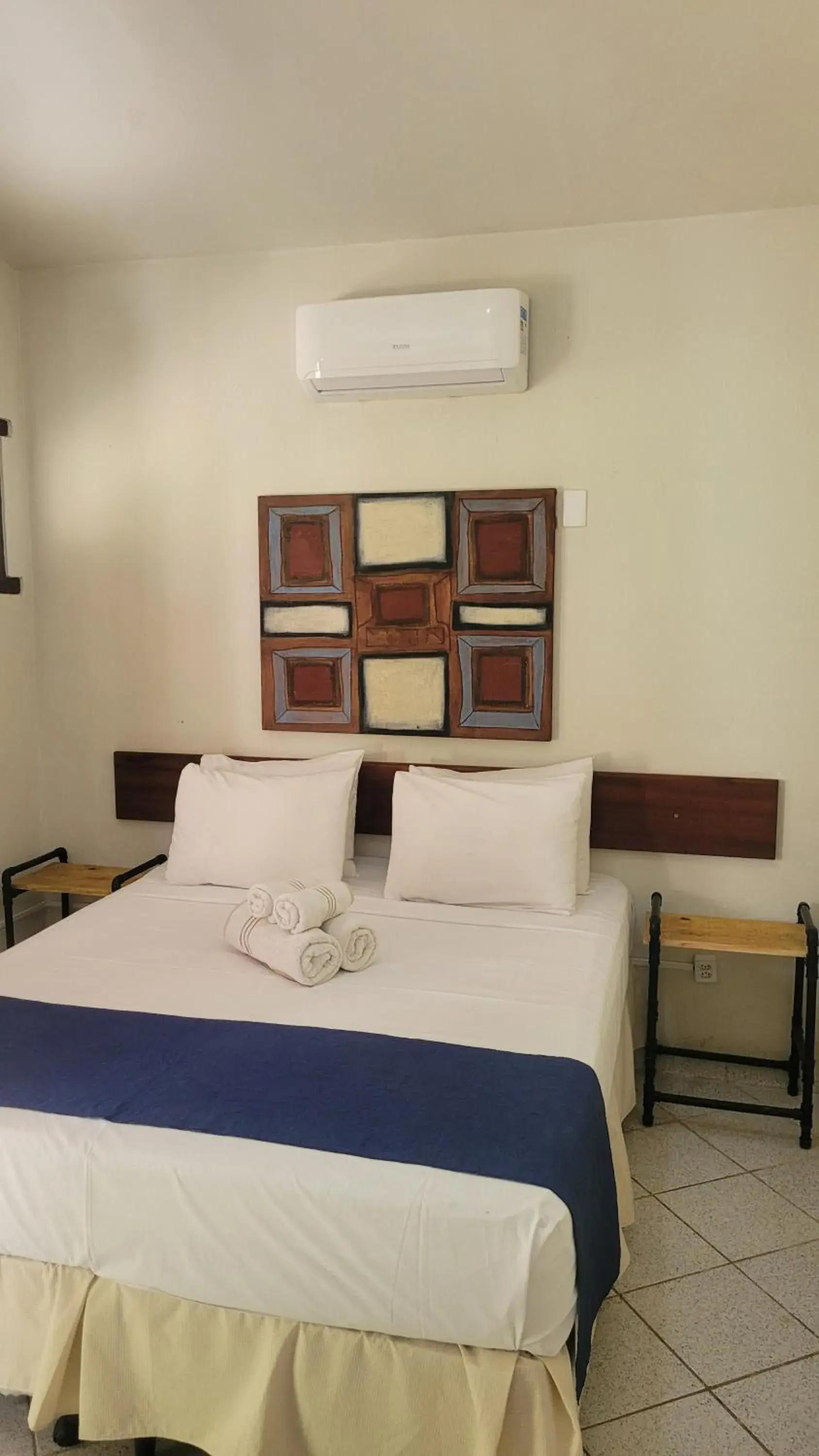 Two-Bedroom Chalet in Pousada Estalagem Vila Tania Two-Bedroom Chalet in Pousada Estalagem Vila Tania