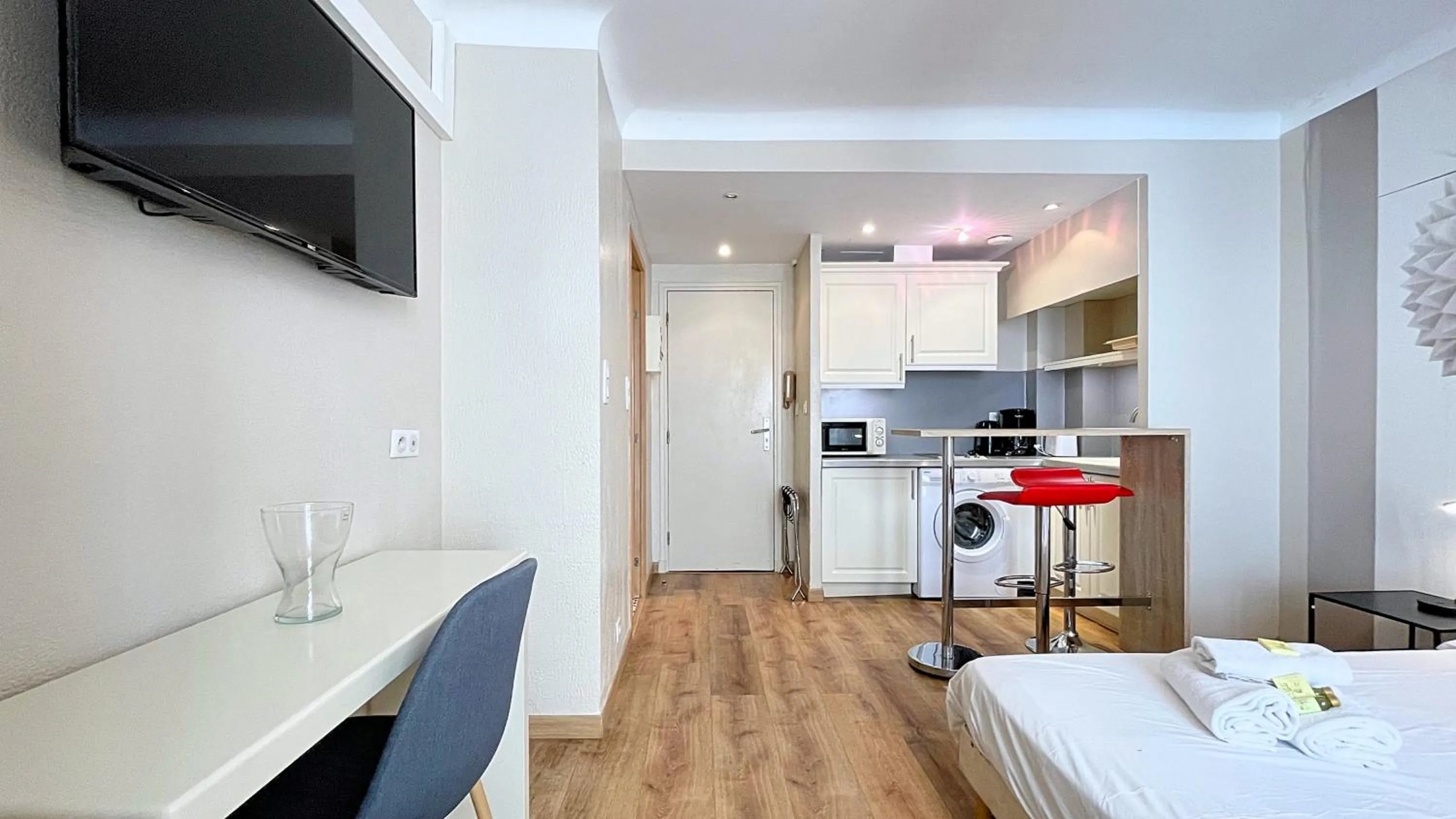 Bed in Hotel Le Florian