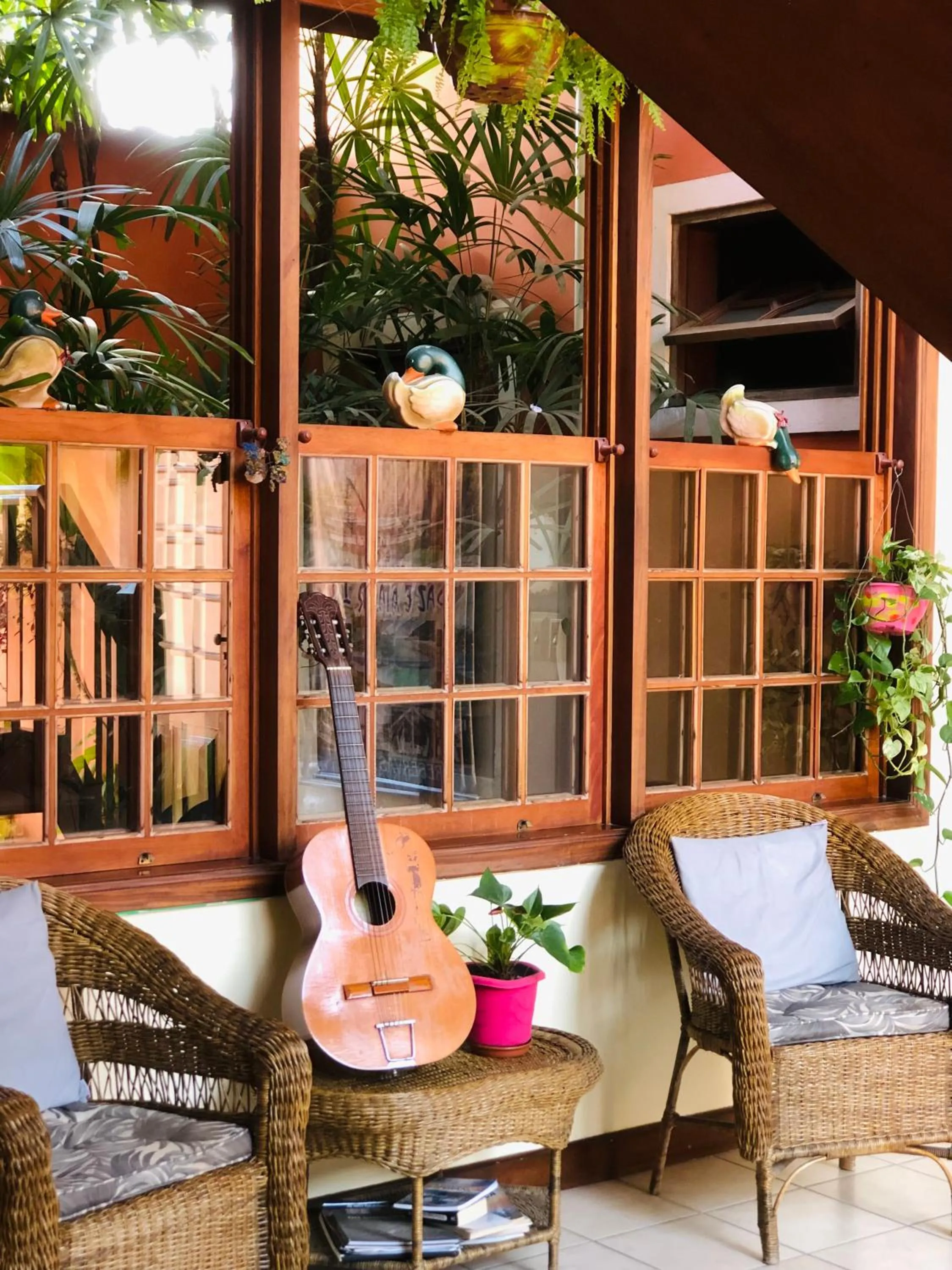 Living room in Pousada Brisa de Paraty