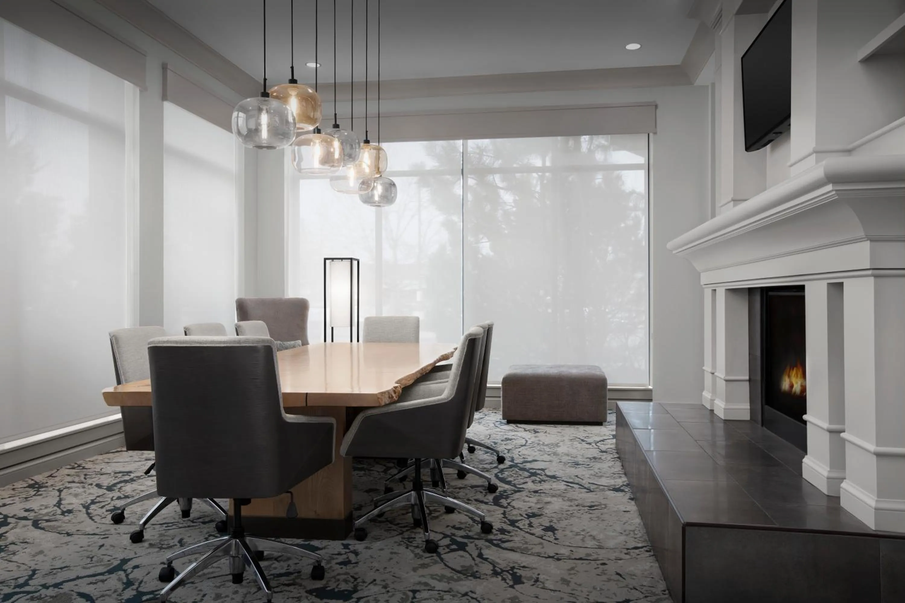 Seating area in Hilton Garden Inn Denver Highlands Ranch