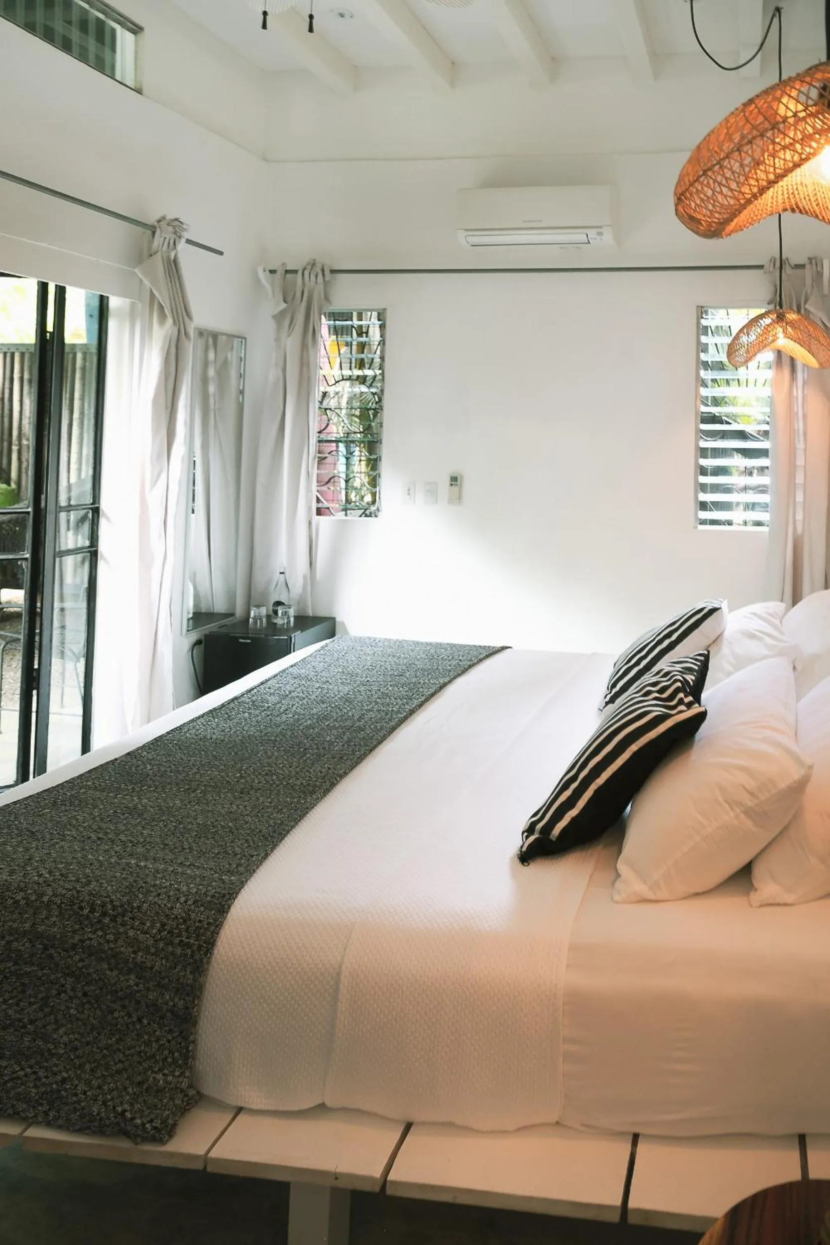 Photo of the whole room, Bed in La Negra Surf Hotel