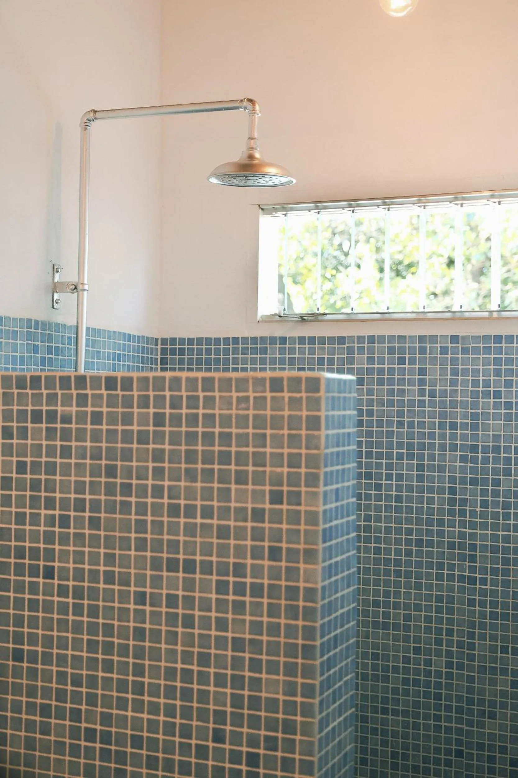 Bathroom in La Negra Surf Hotel