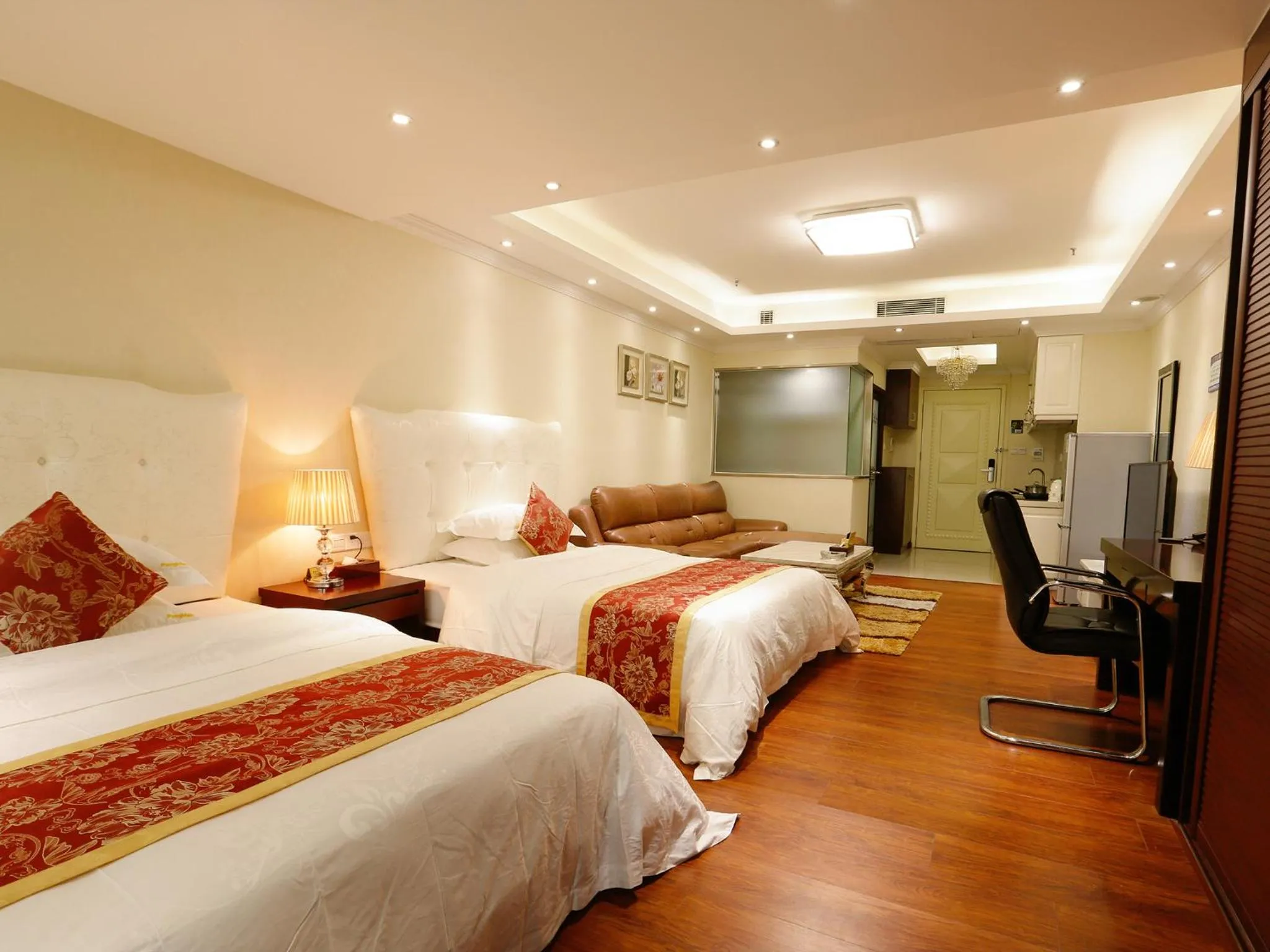 Photo of the whole room, Bed in Guangzhou Boman Apartment Zhengjia Huanshi Branch