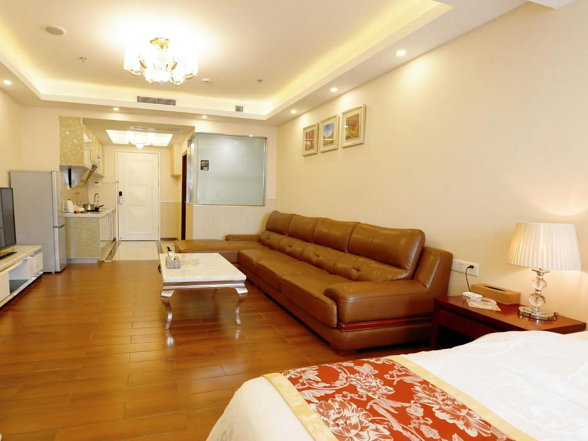 Living room, Bed in Guangzhou Boman Apartment Zhengjia Huanshi Branch