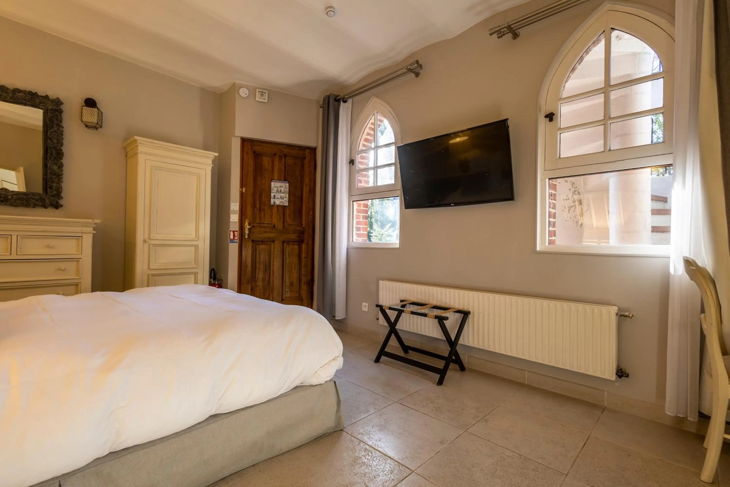 Bed in Les Jardins d'Epicure