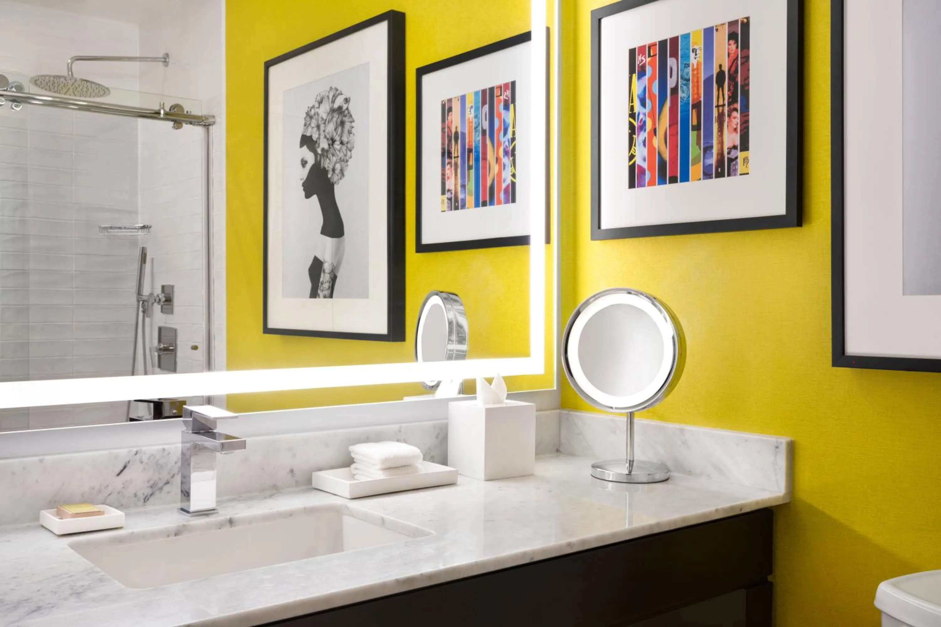 Shower in Hilton Motif Seattle