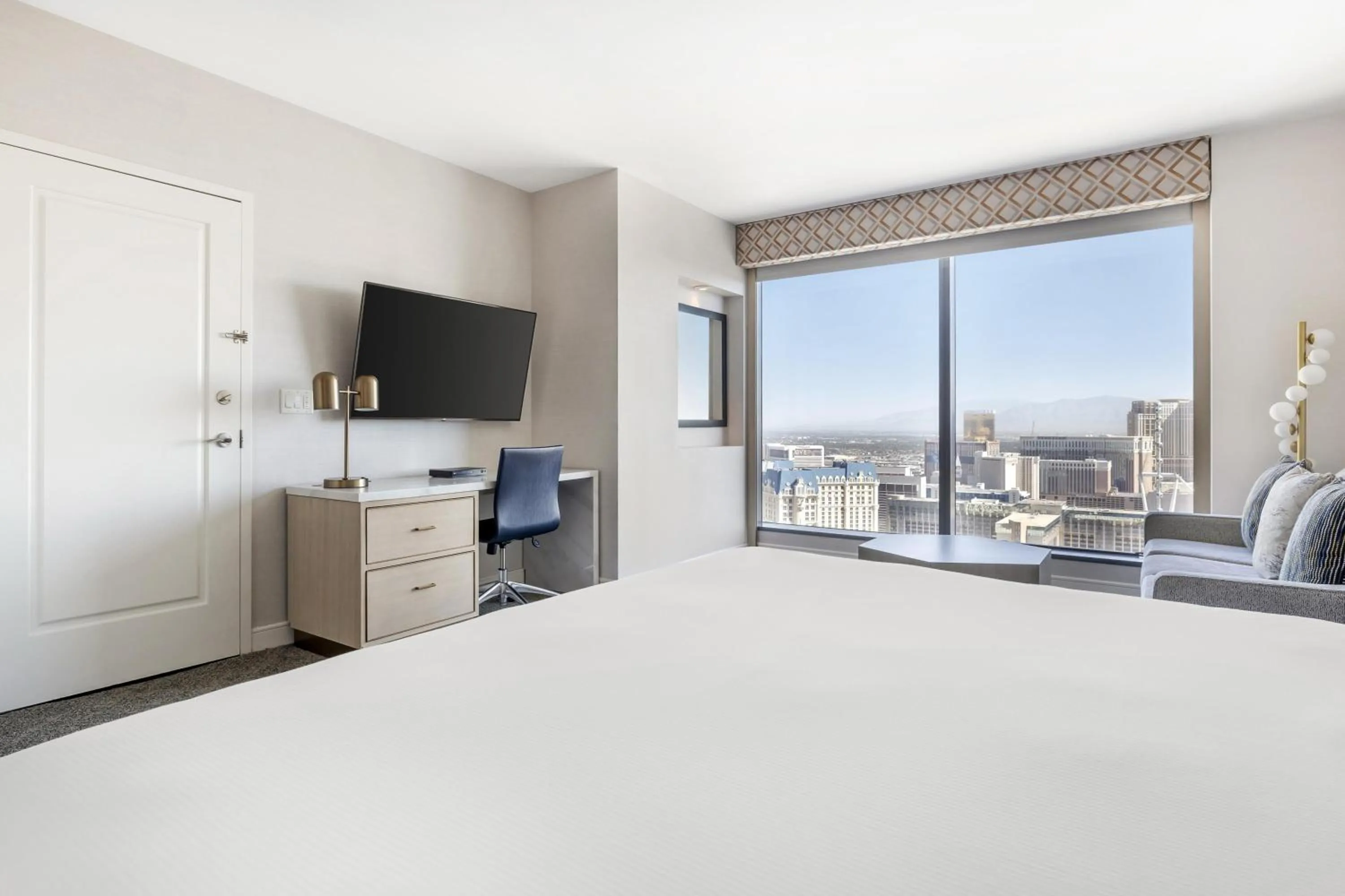 Bedroom, Bed in Hilton Grand Vacations Club Elara Center Strip Las Vegas