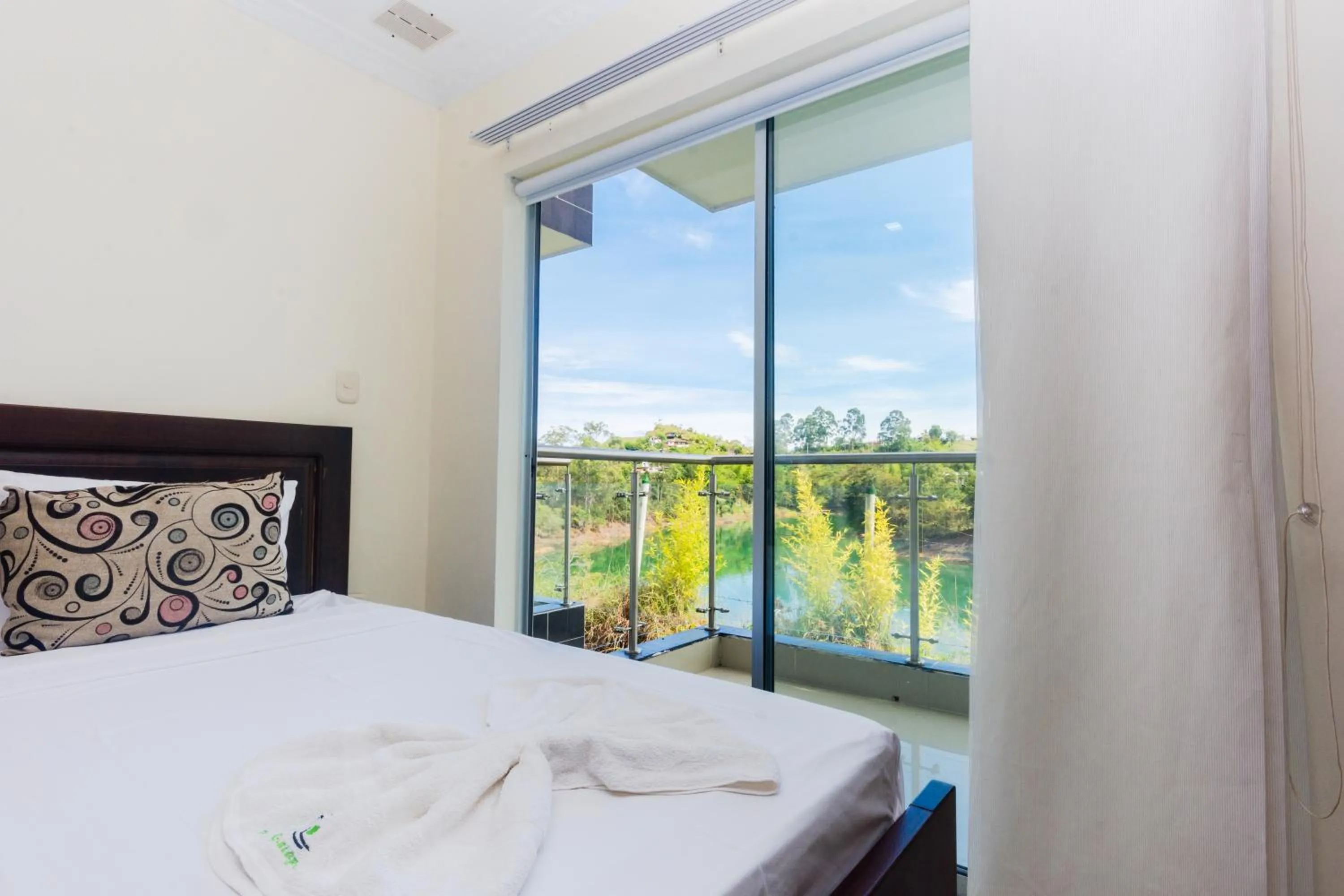 Bedroom, Bed in Hotel Verony Guatape