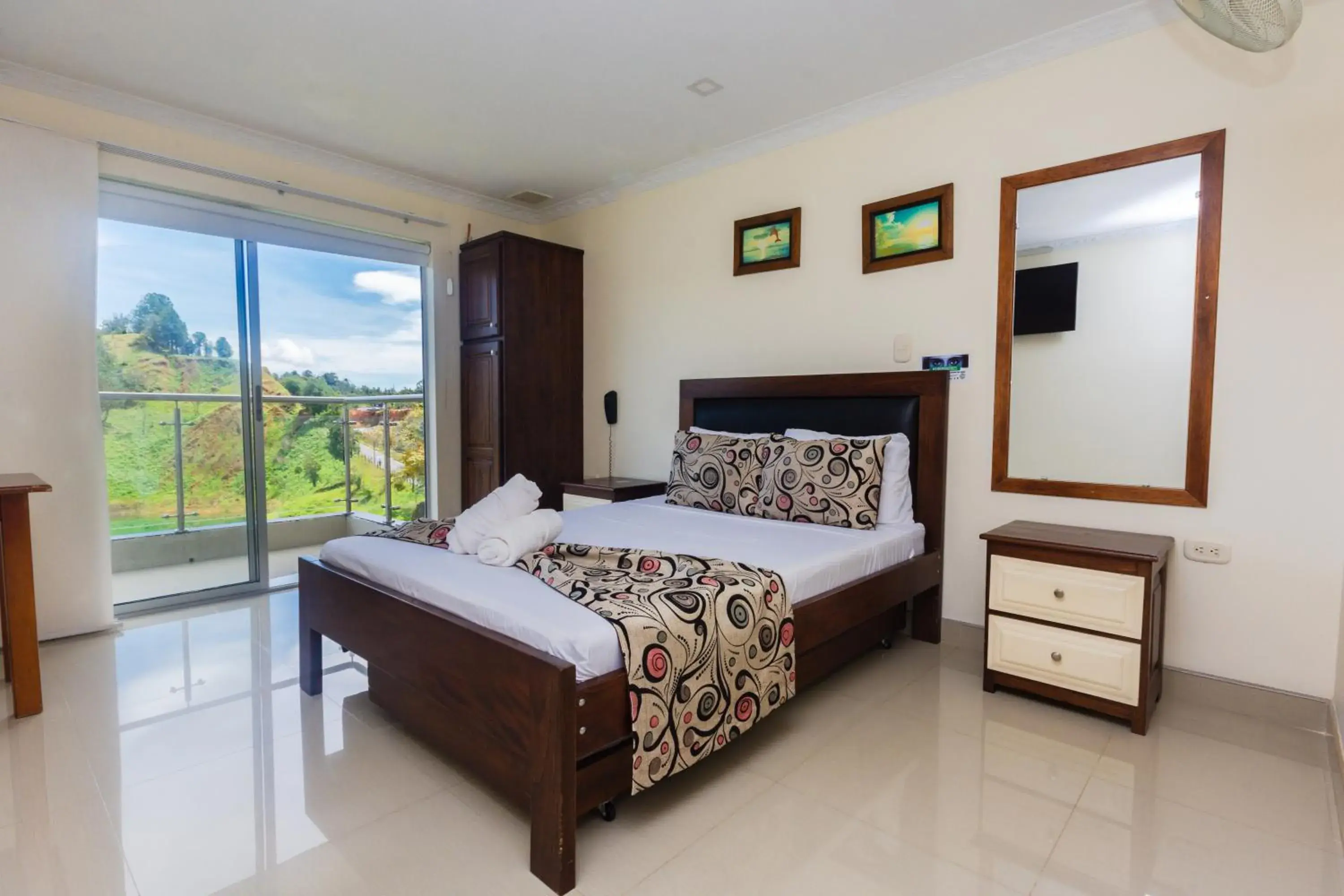 Superior Double Room in Hotel Verony Guatape Superior Double Room in Hotel Verony Guatape