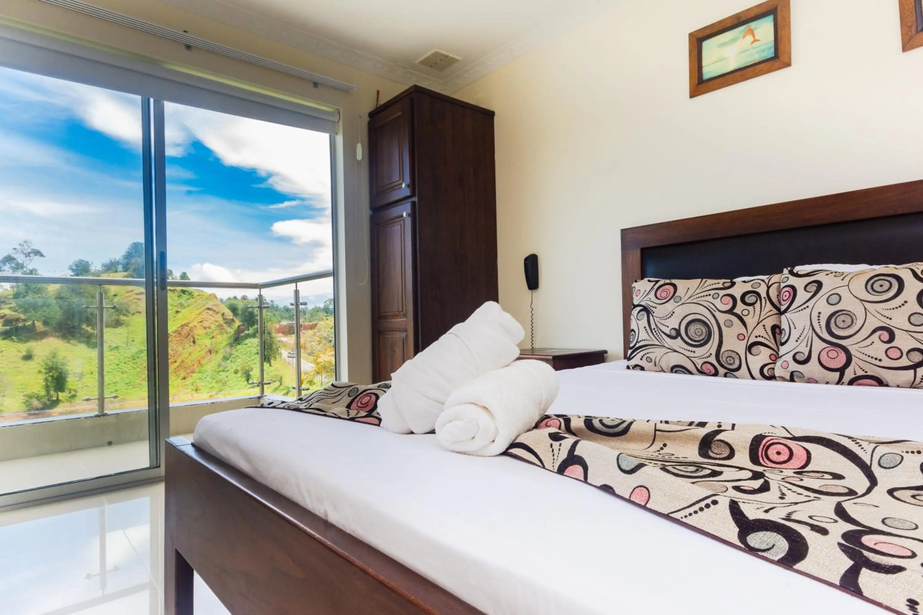 Balcony/Terrace, Bed in Hotel Verony Guatape