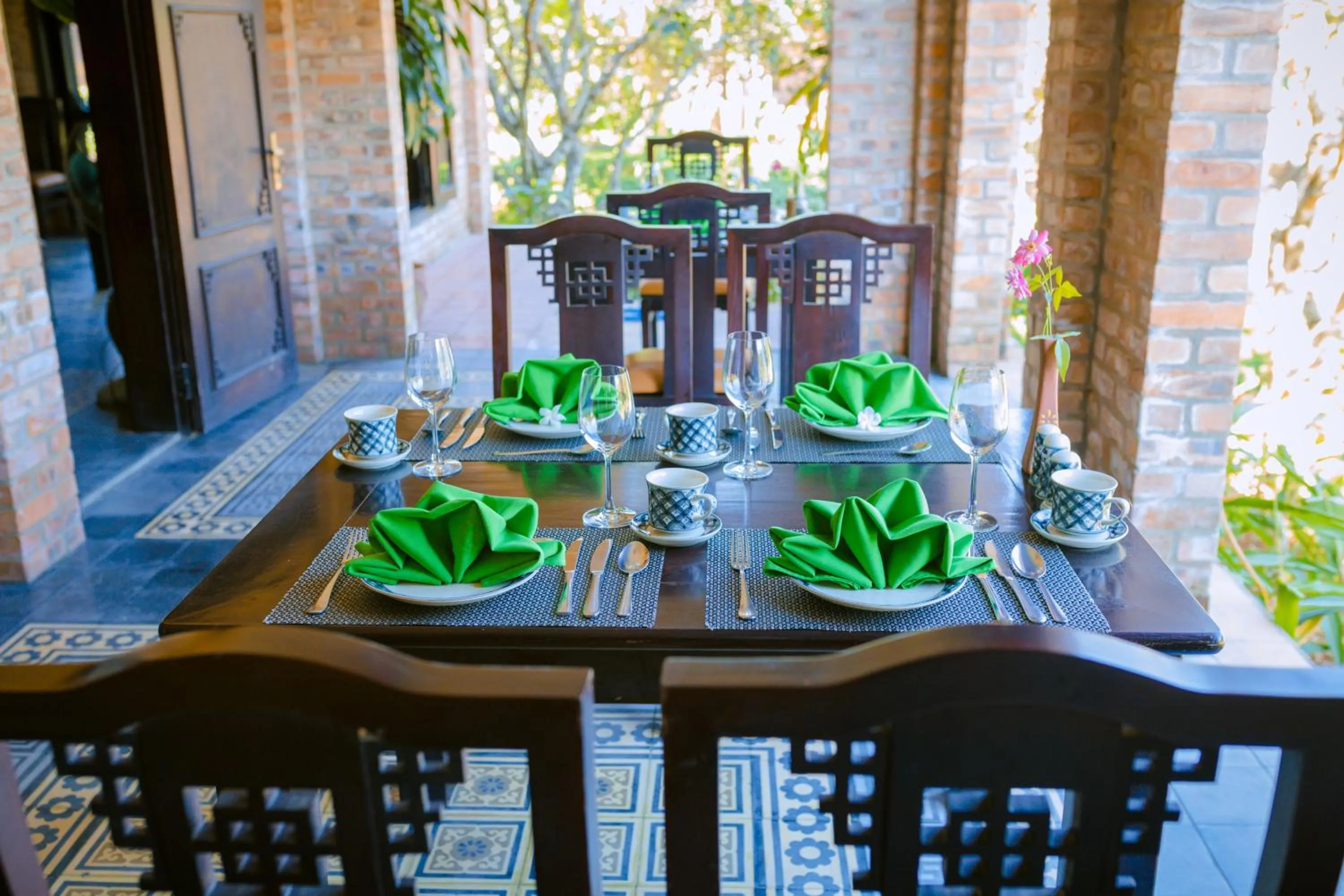 Restaurant/places to eat in Hue Ecolodge