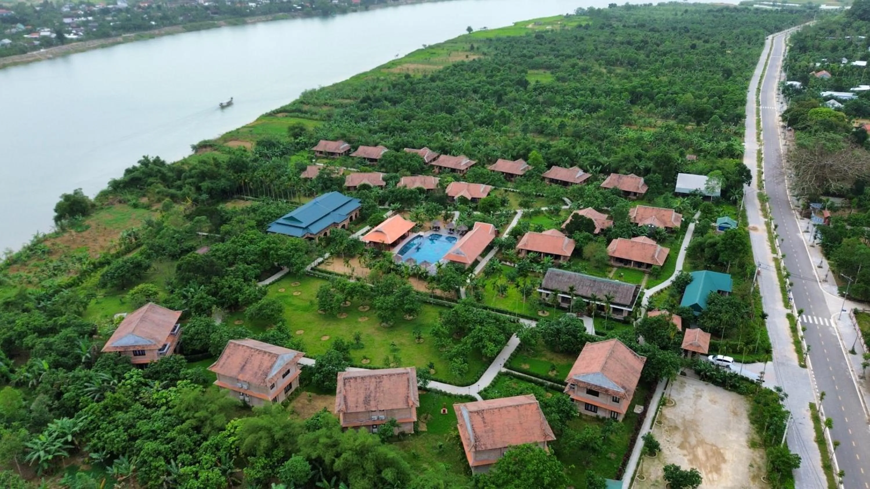 Property building in Hue Ecolodge