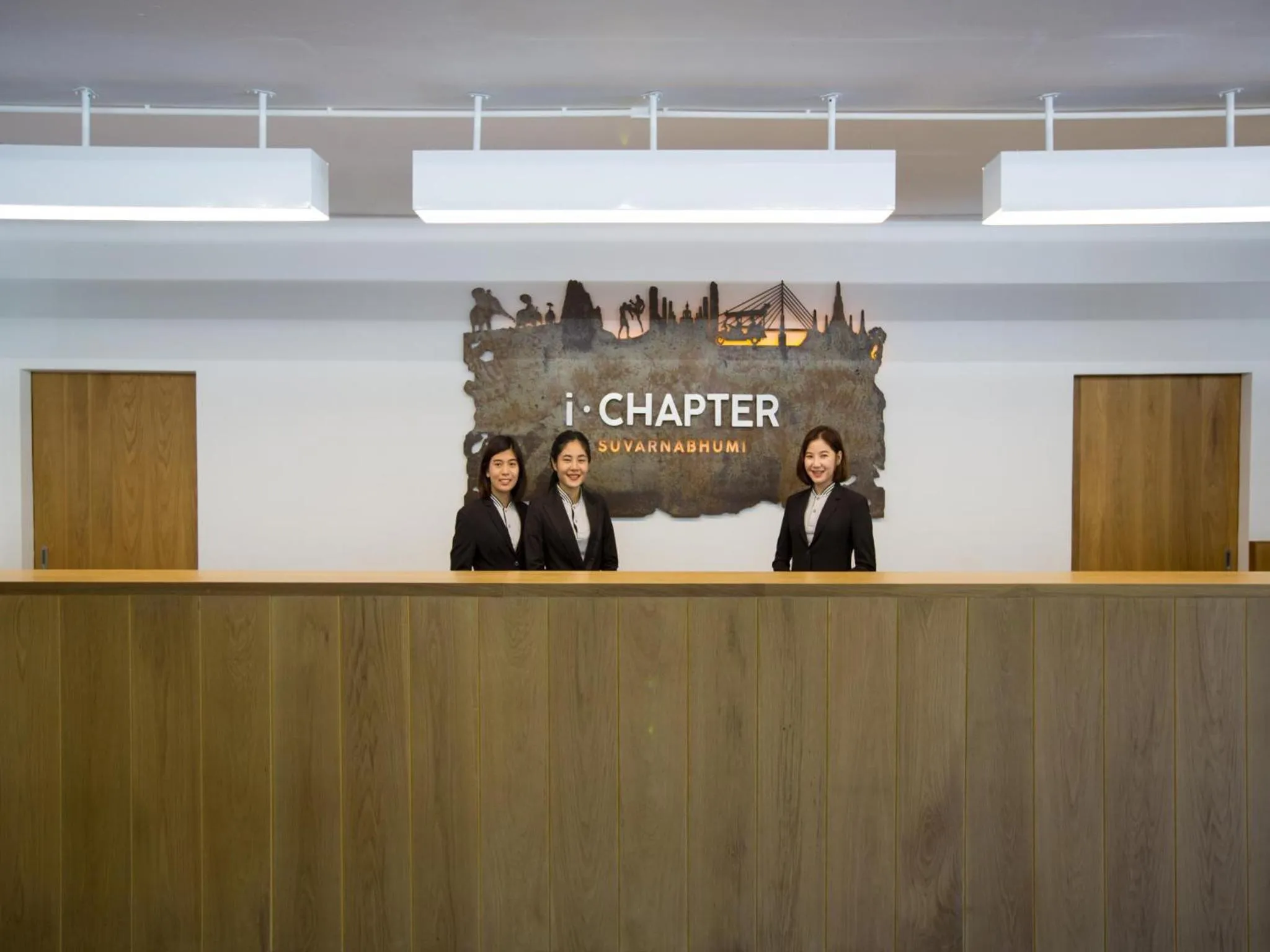 Staff in iChapter Hotel Suvarnabhumi