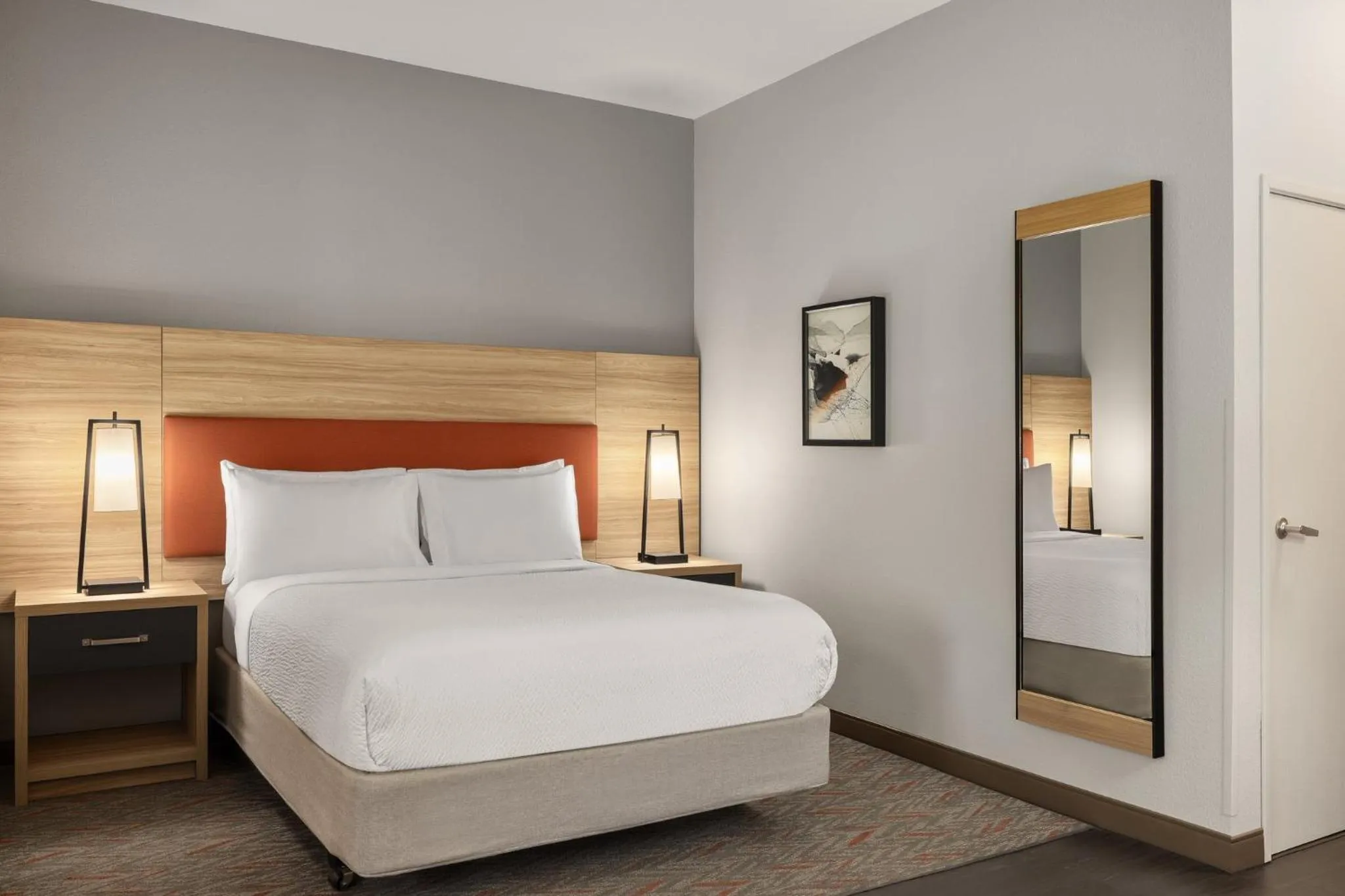 Photo of the whole room, Bed in Candlewood Suites San Diego by IHG