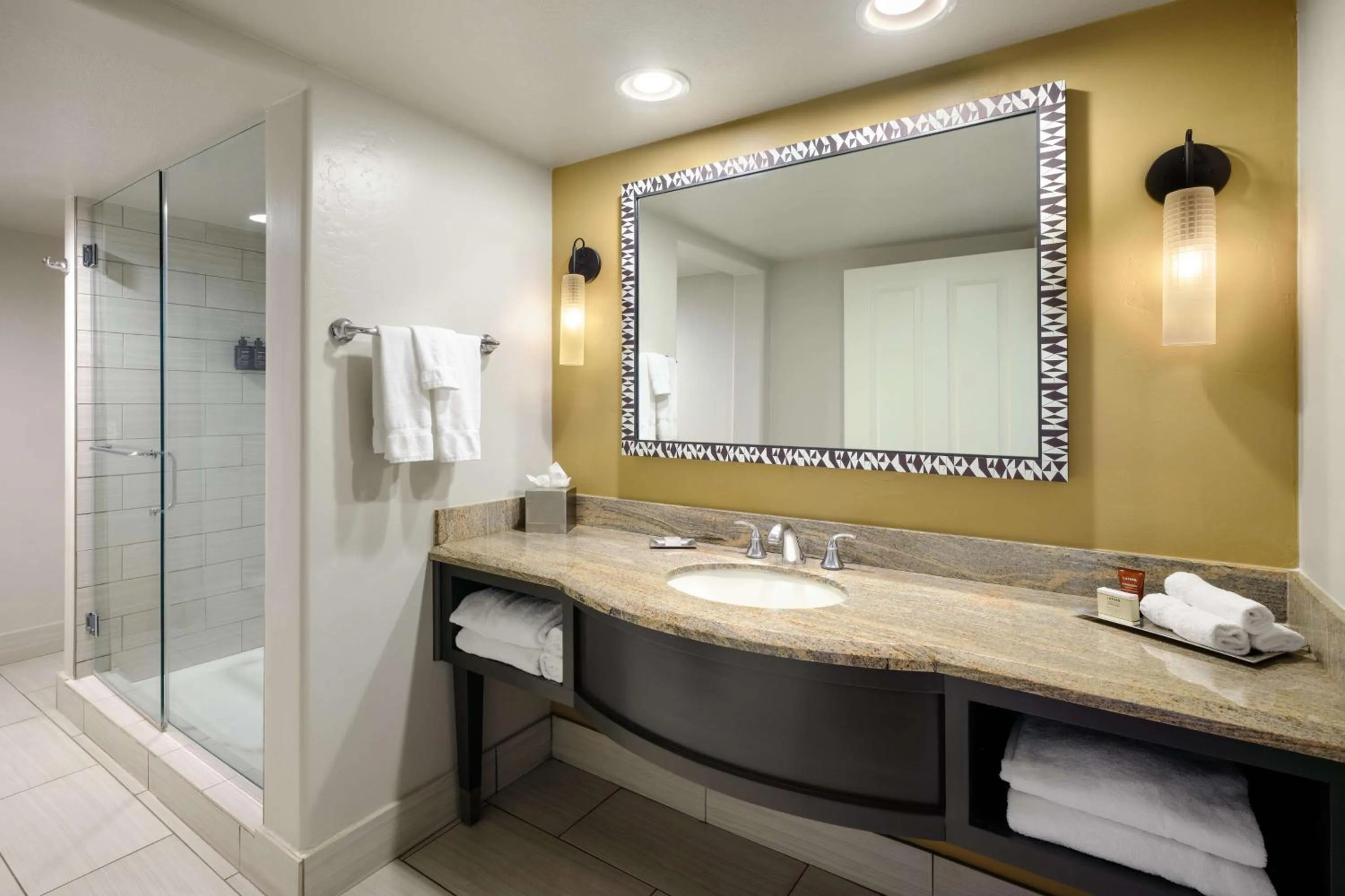 Shower in Hilton Sedona Resort at Bell Rock