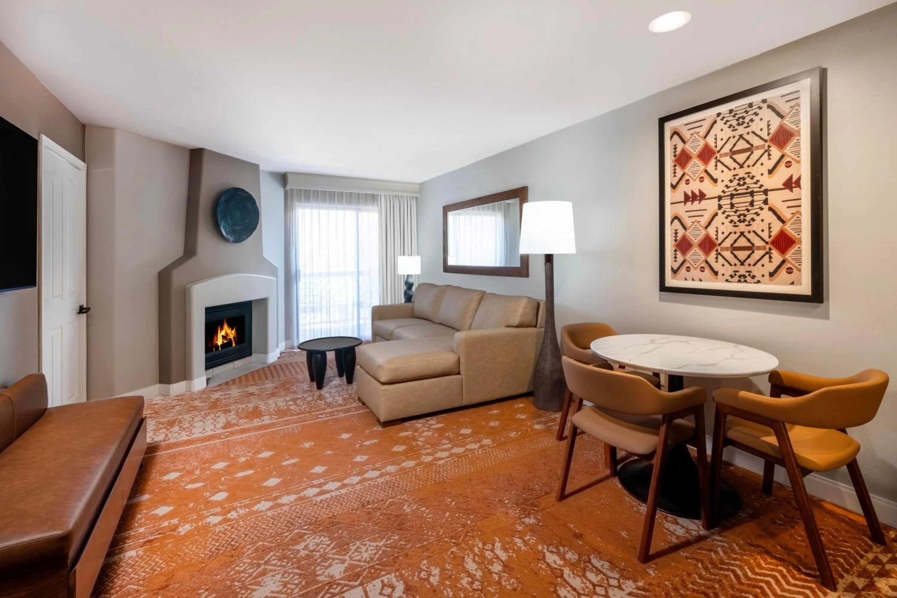 Living room in Hilton Sedona Resort at Bell Rock