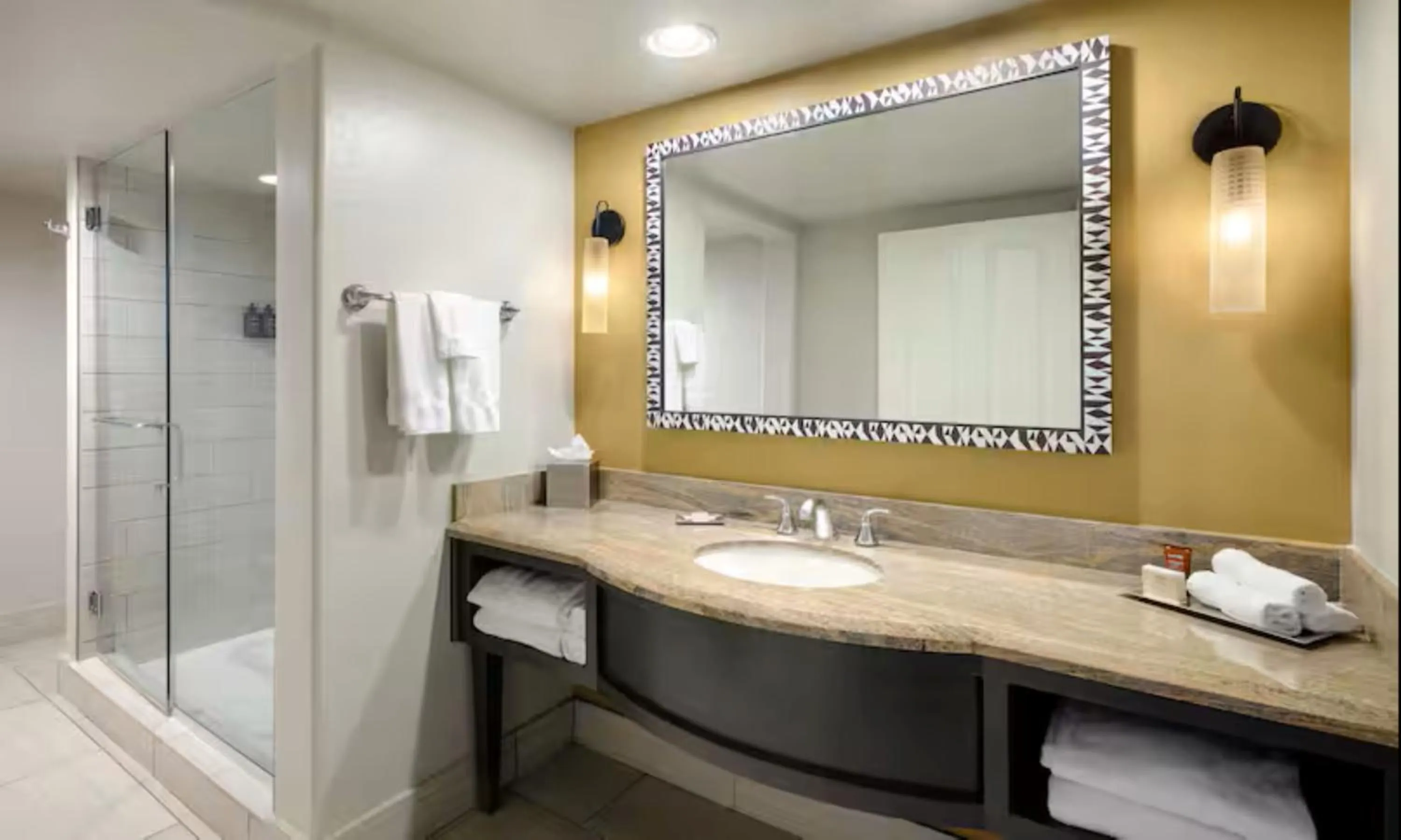 Shower in Hilton Sedona Resort at Bell Rock