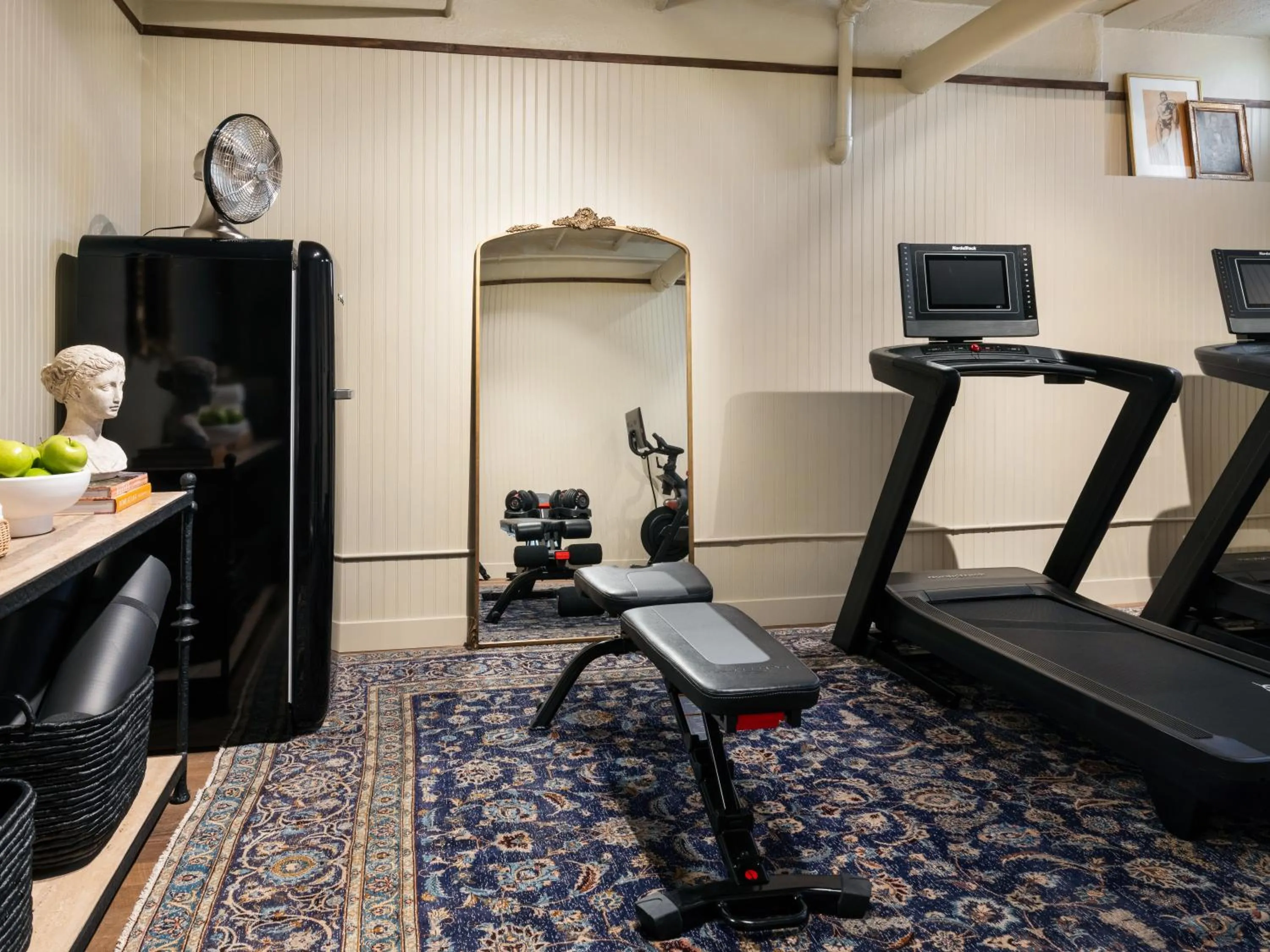 Fitness centre/facilities in Palihouse Santa Monica