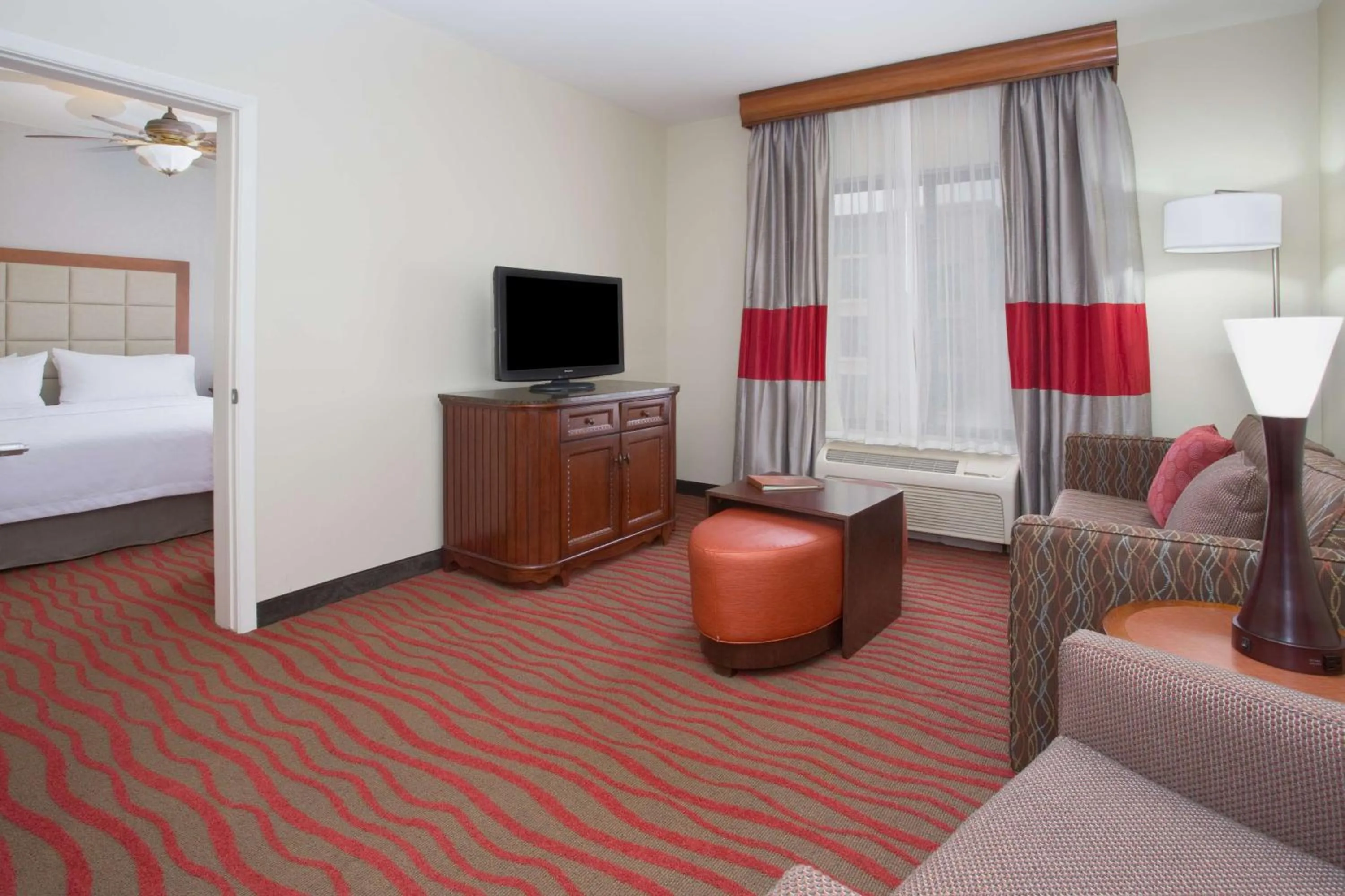 TV and multimedia, Bed in Homewood Suites by Hilton Phoenix-Avondale