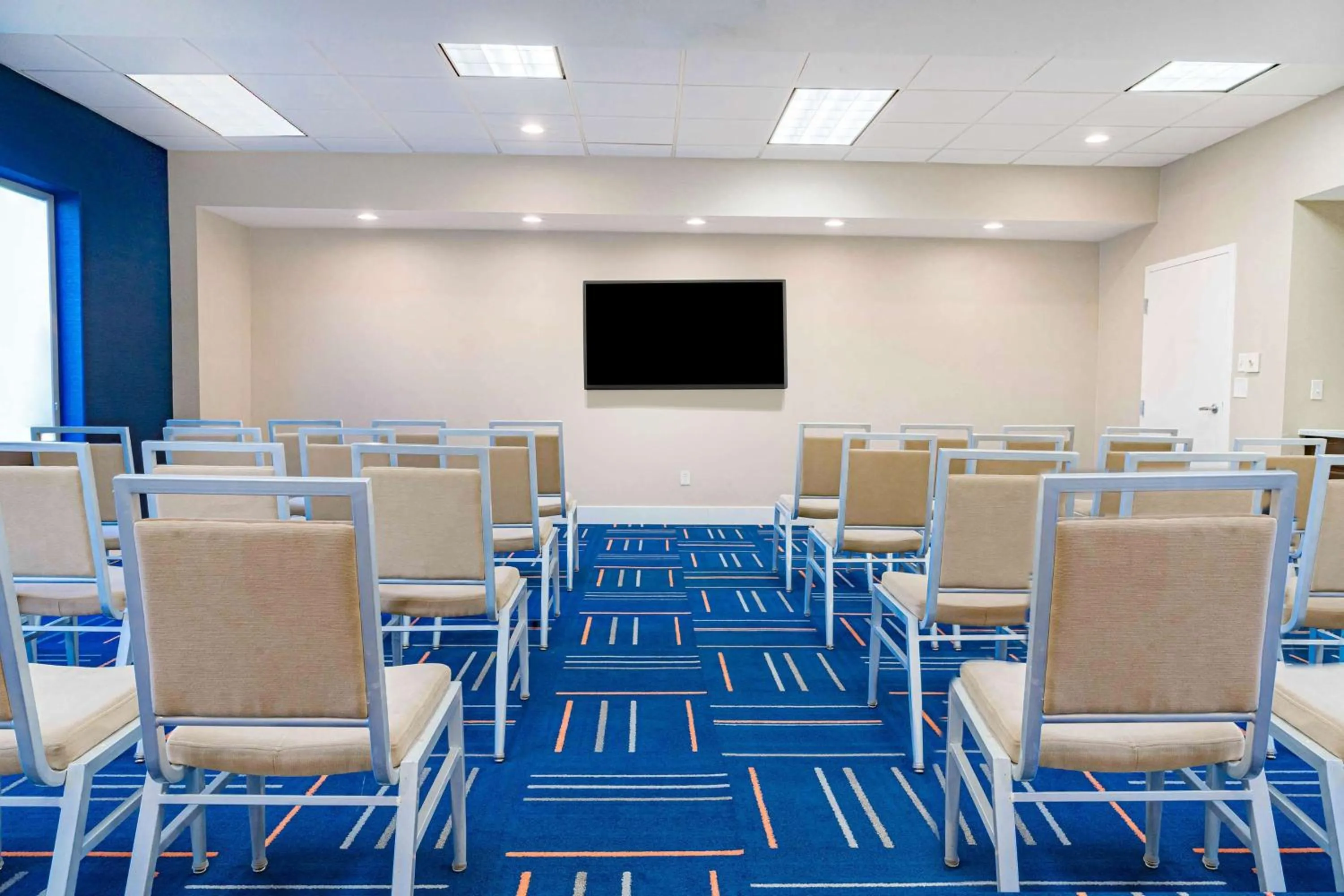 Meeting/conference room in Hampton Inn Baton Rouge - Denham Springs