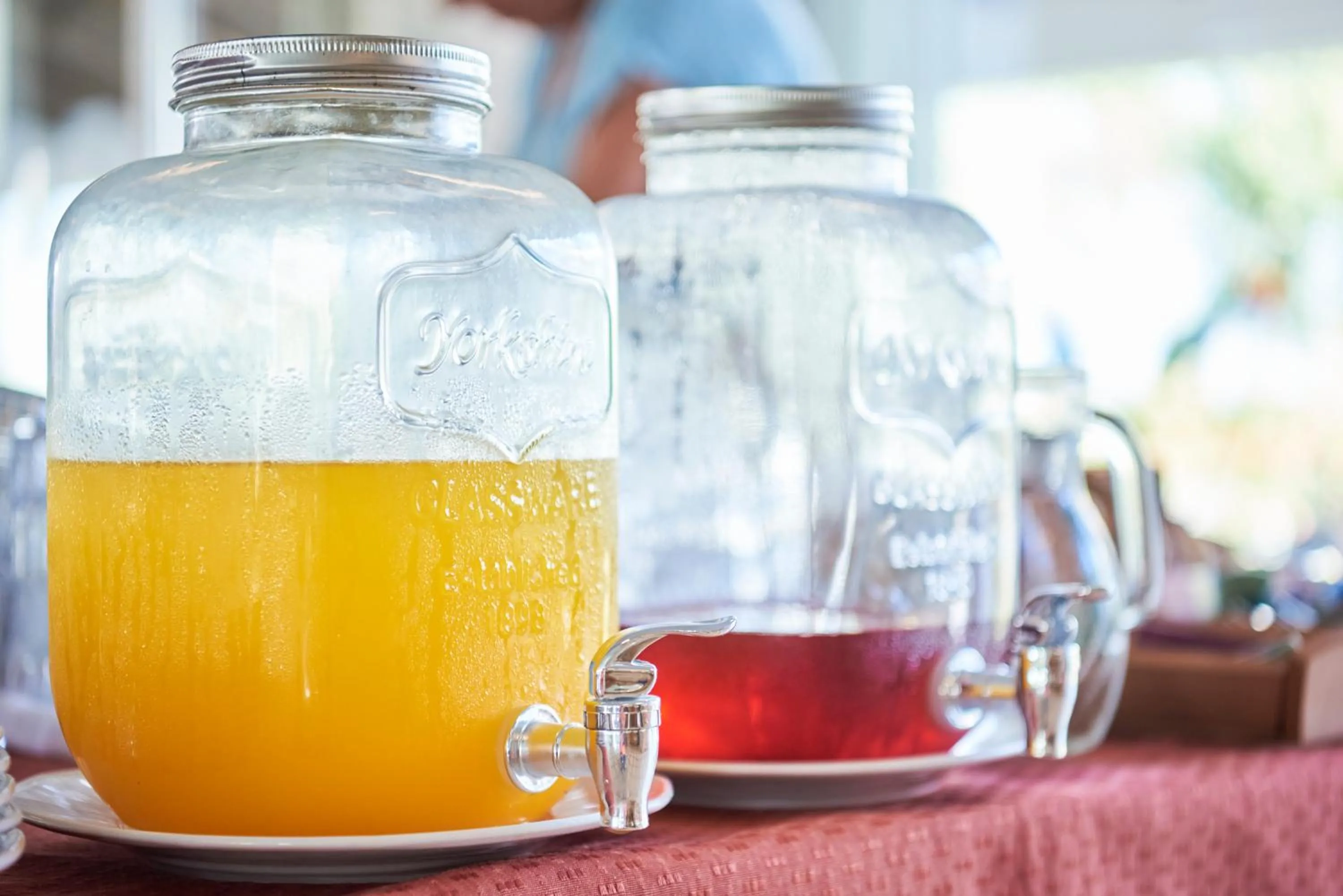 Restaurant/places to eat in Kalloni Bay