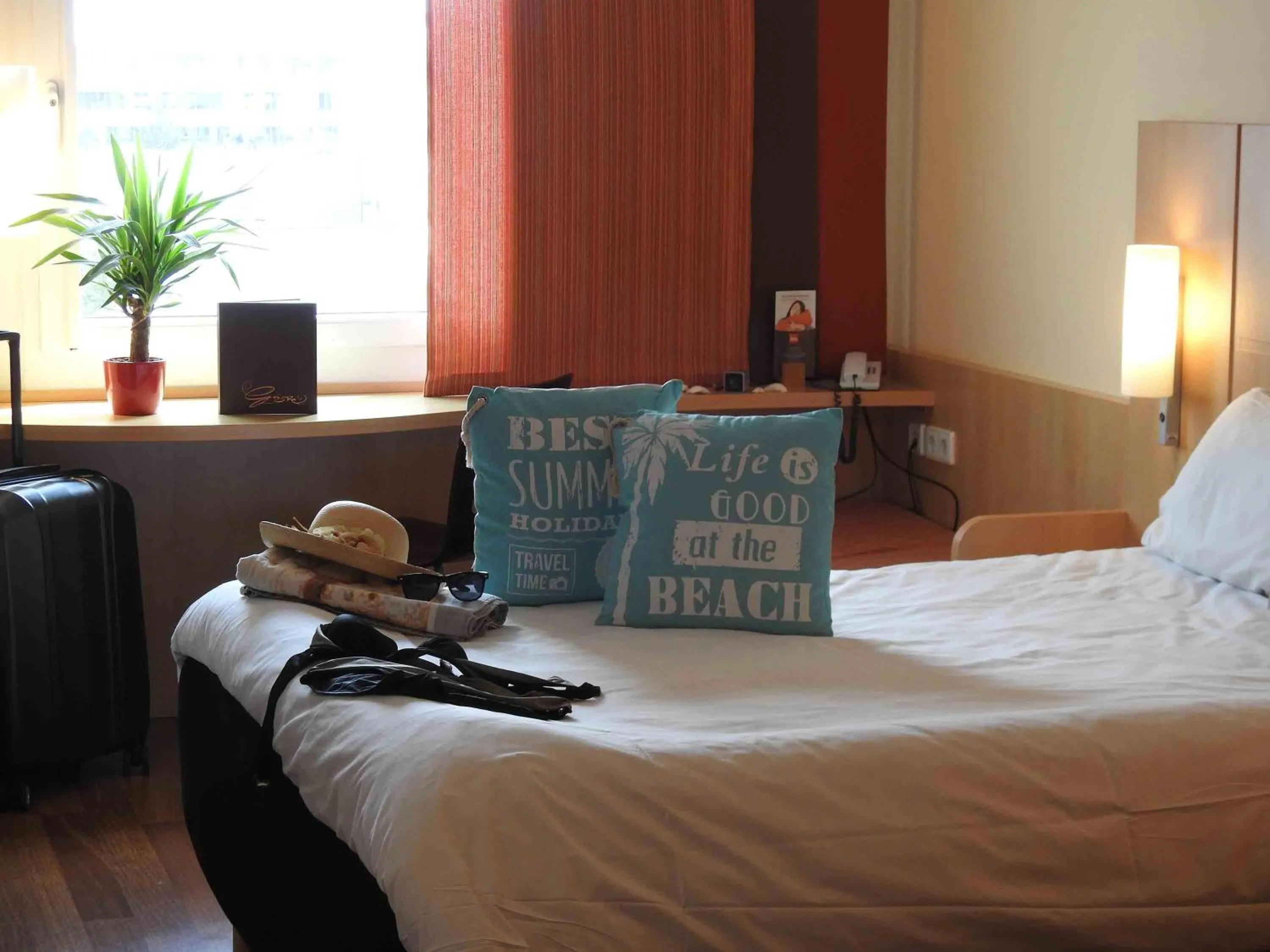 Bedroom, Bed in ibis Hotel Muenchen City West