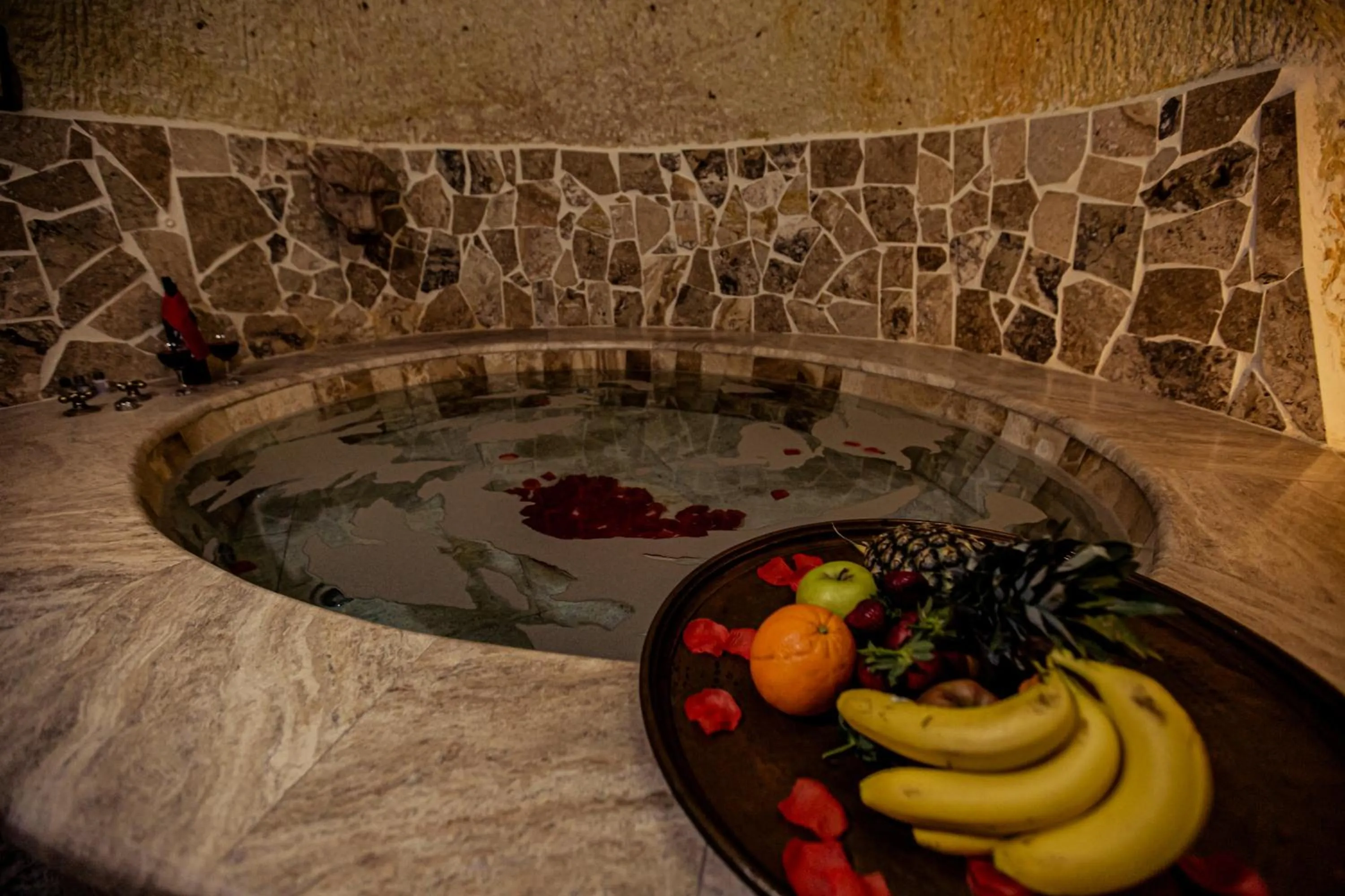 Public Bath in Oread Cave Suites