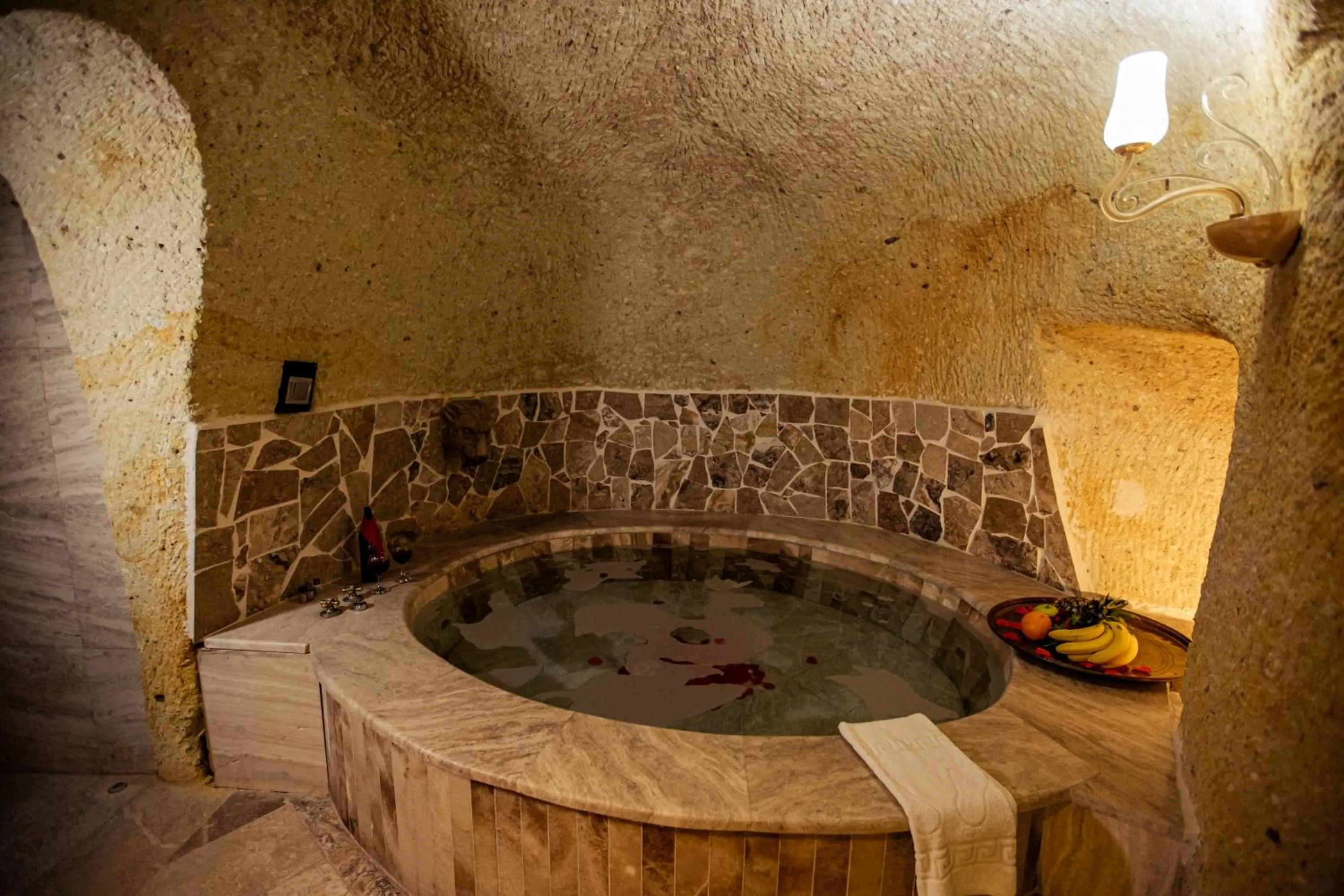 Public Bath in Oread Cave Suites