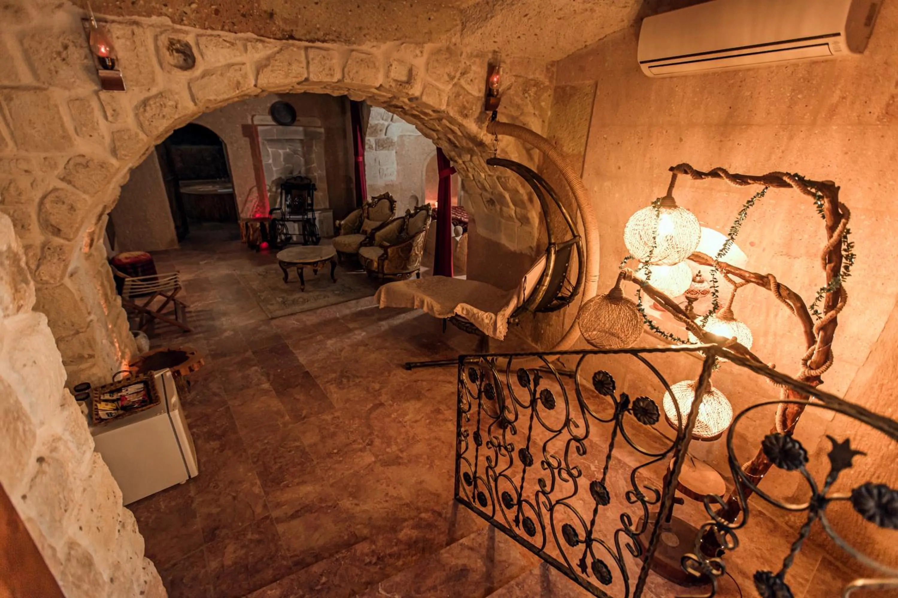 Massage in Oread Cave Suites