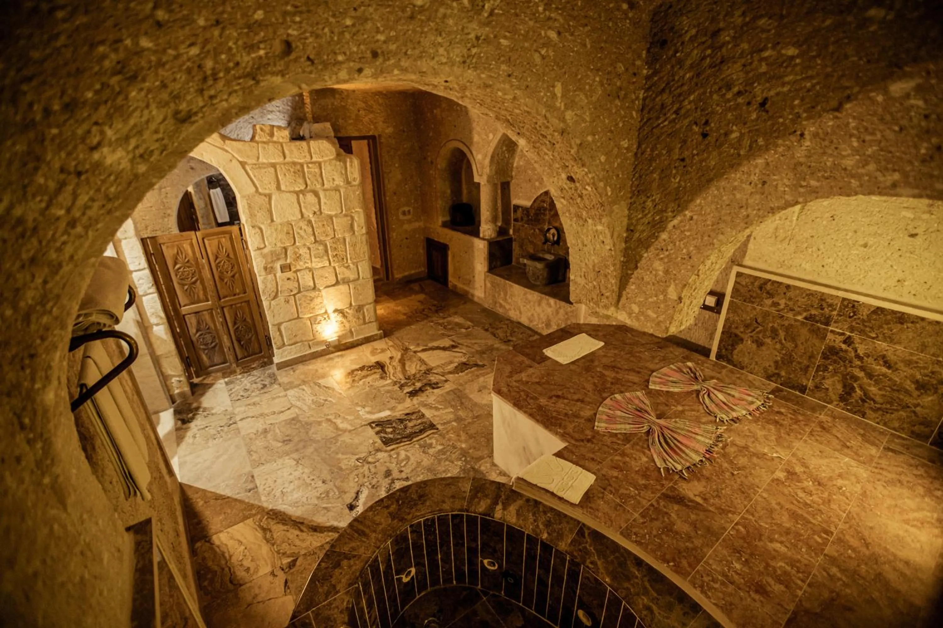 Public Bath in Oread Cave Suites