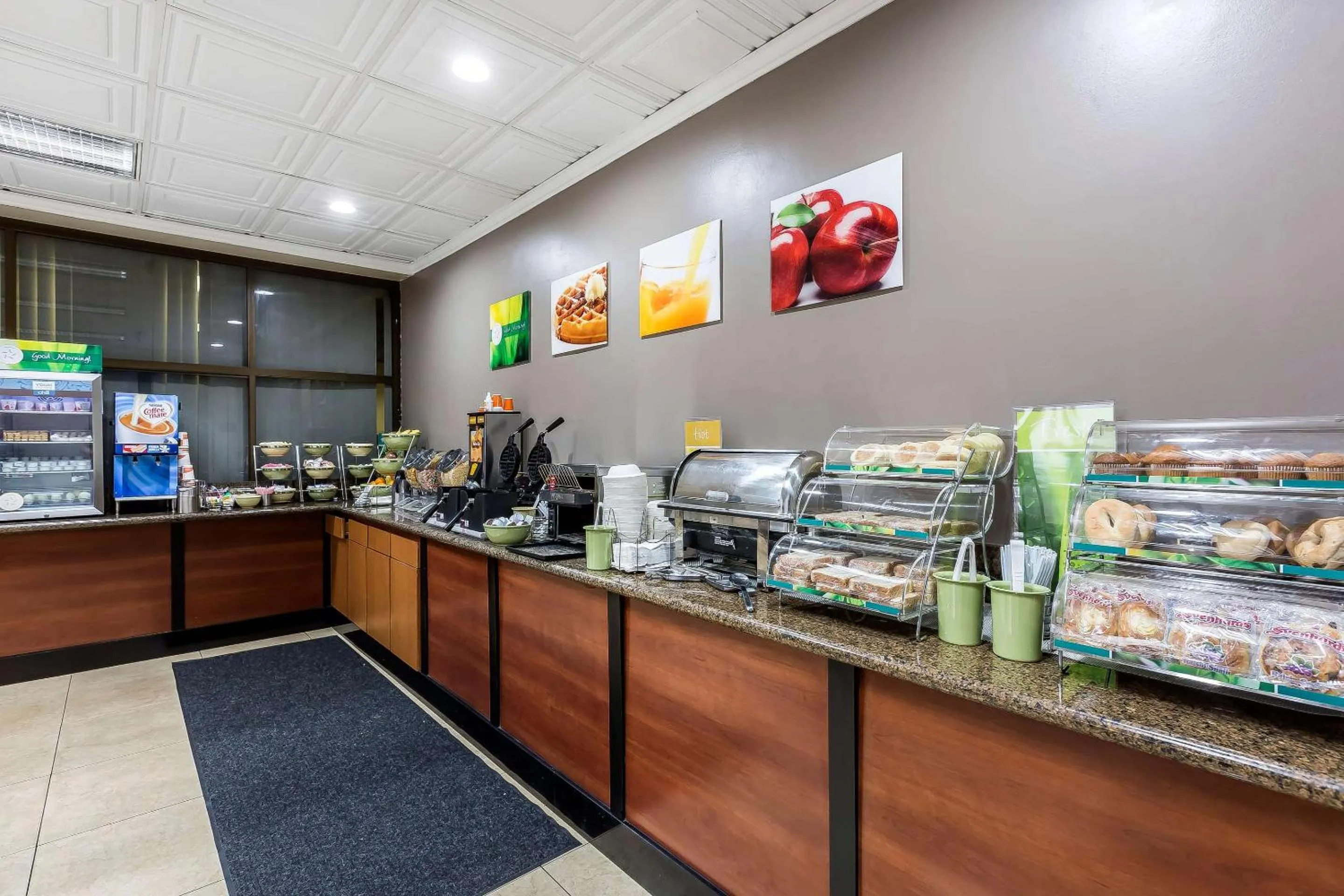 Breakfast in Quality Inn & Suites Los Angeles Airport - LAX