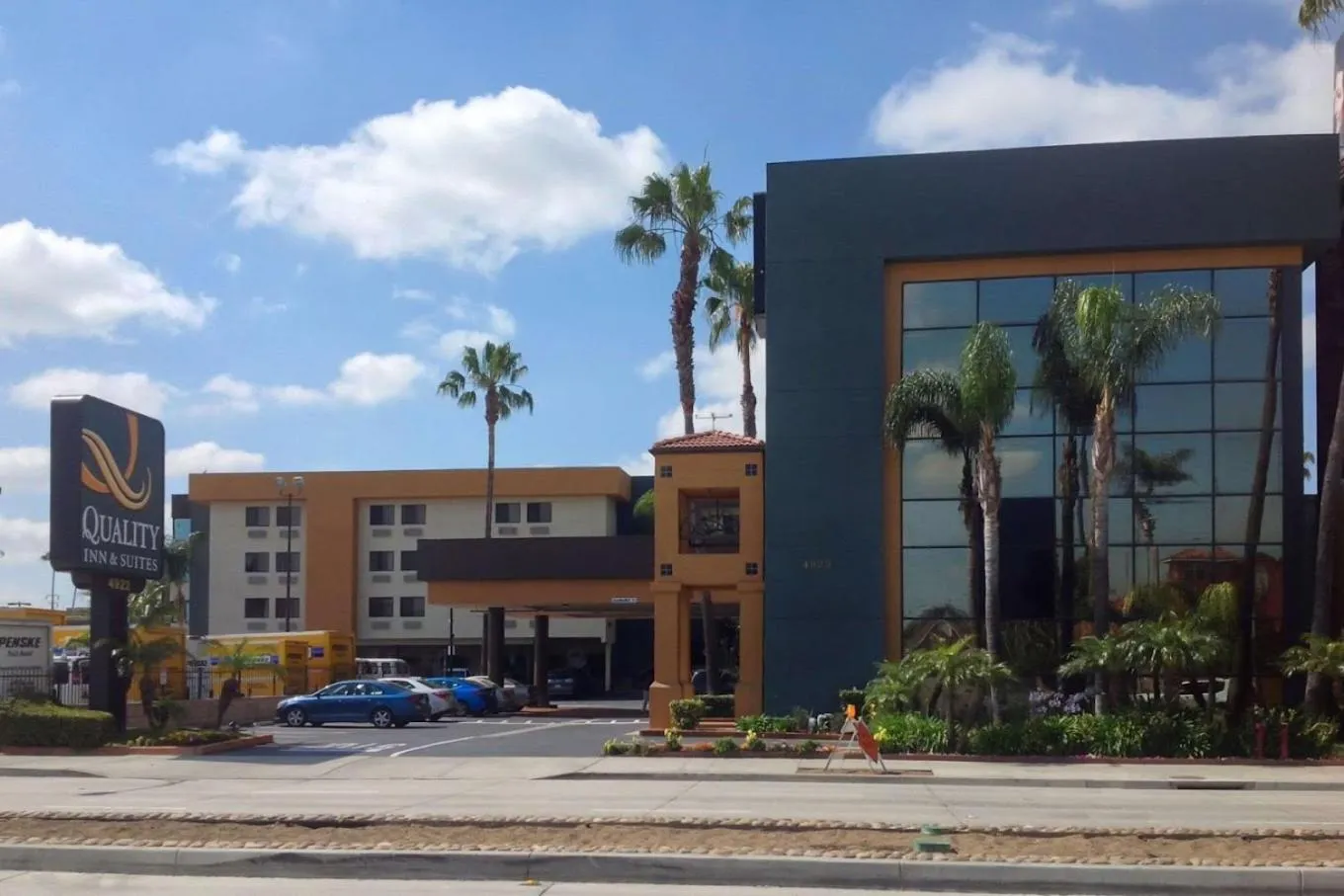 Property building in Quality Inn & Suites Los Angeles Airport - LAX