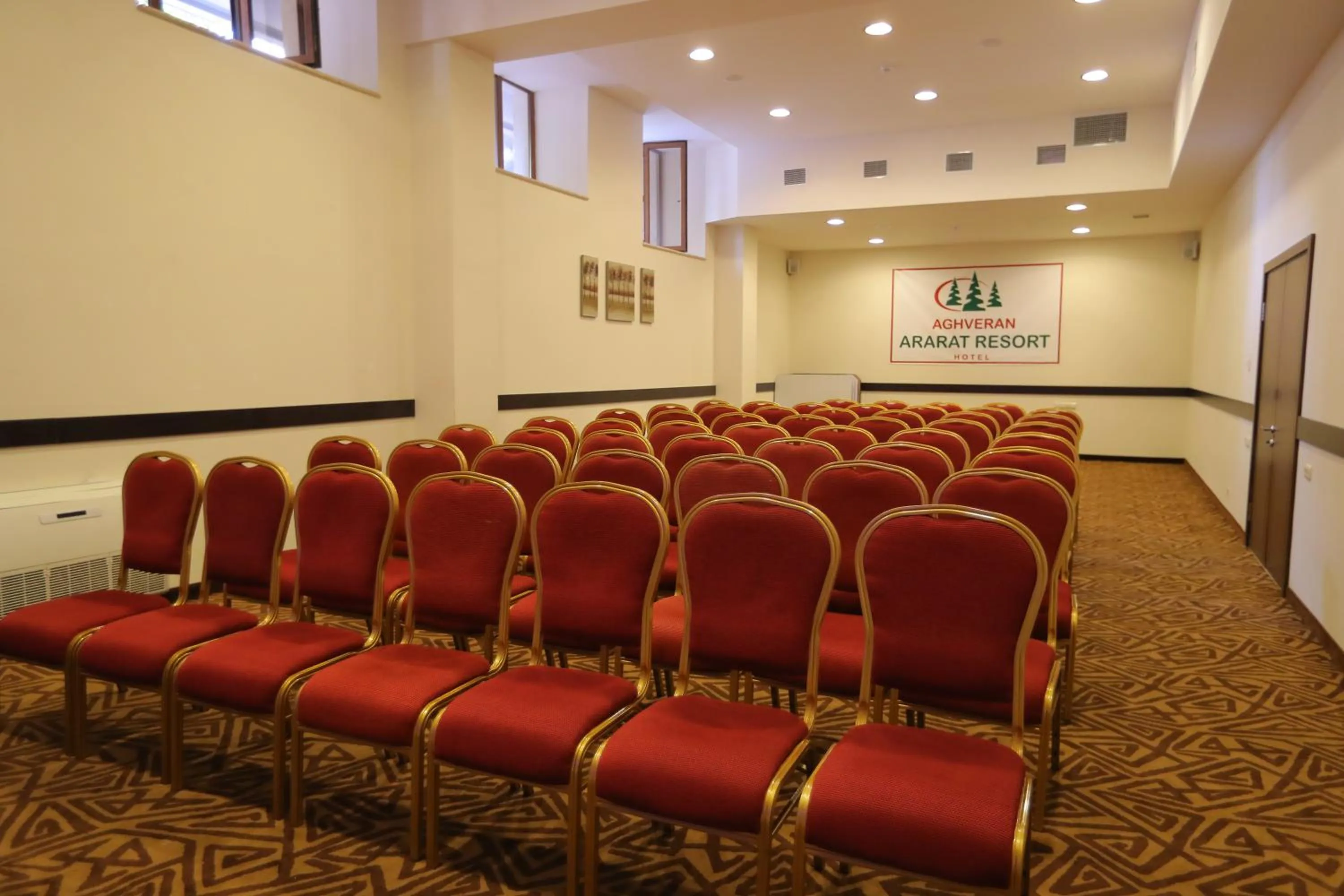 Business facilities in Aghveran Ararat Resort Hotel