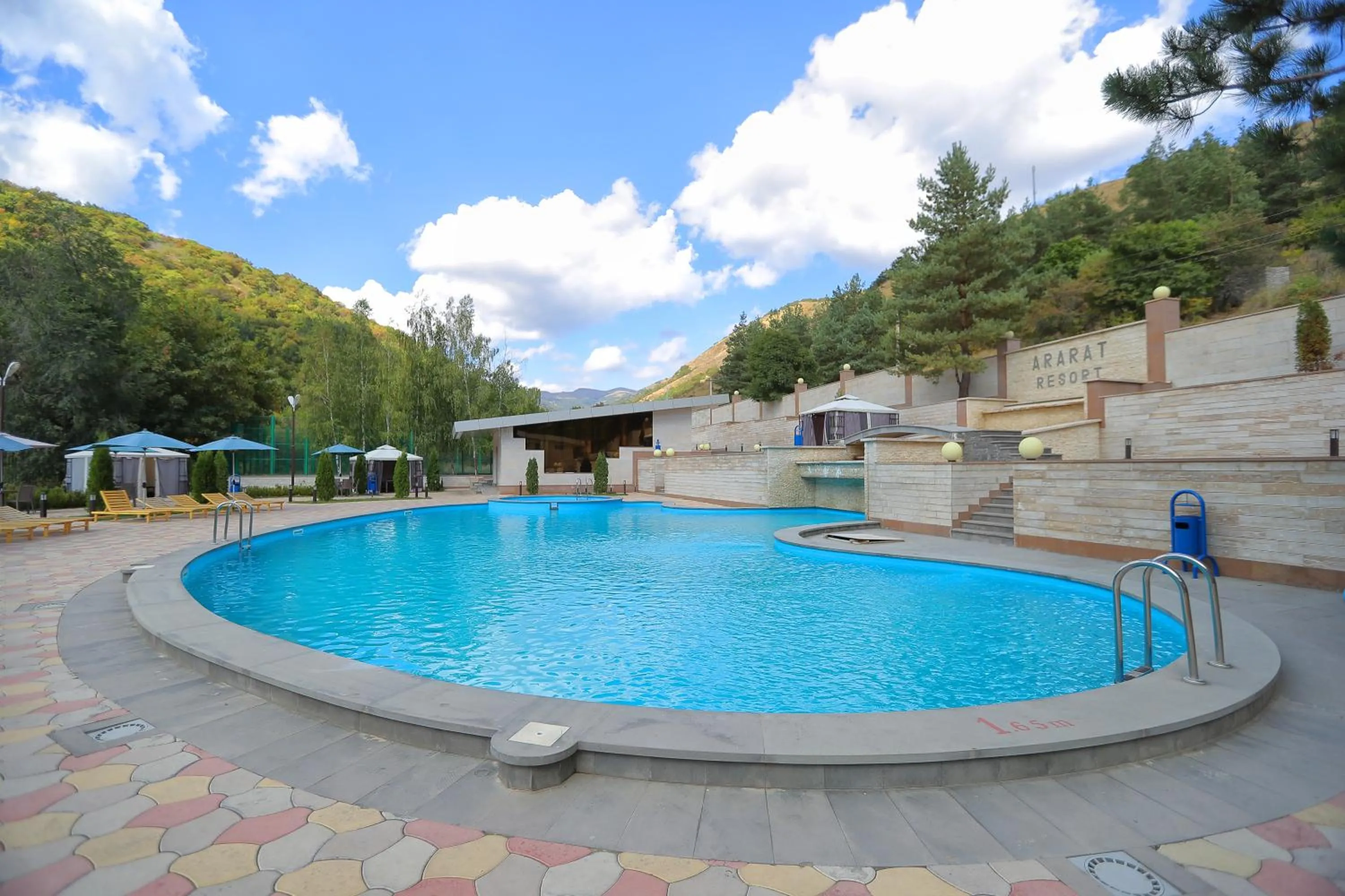 Swimming pool in Aghveran Ararat Resort Hotel