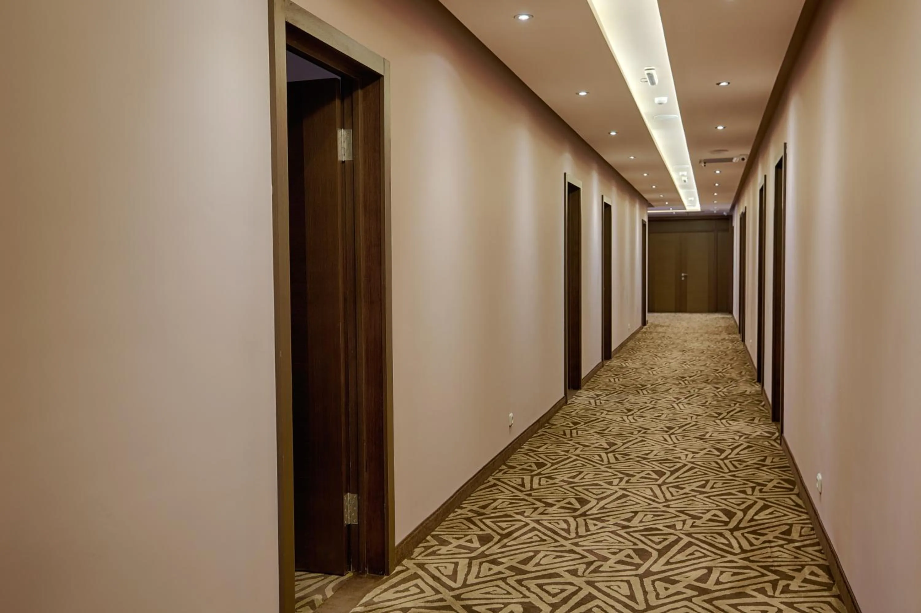 Area and facilities in Aghveran Ararat Resort Hotel