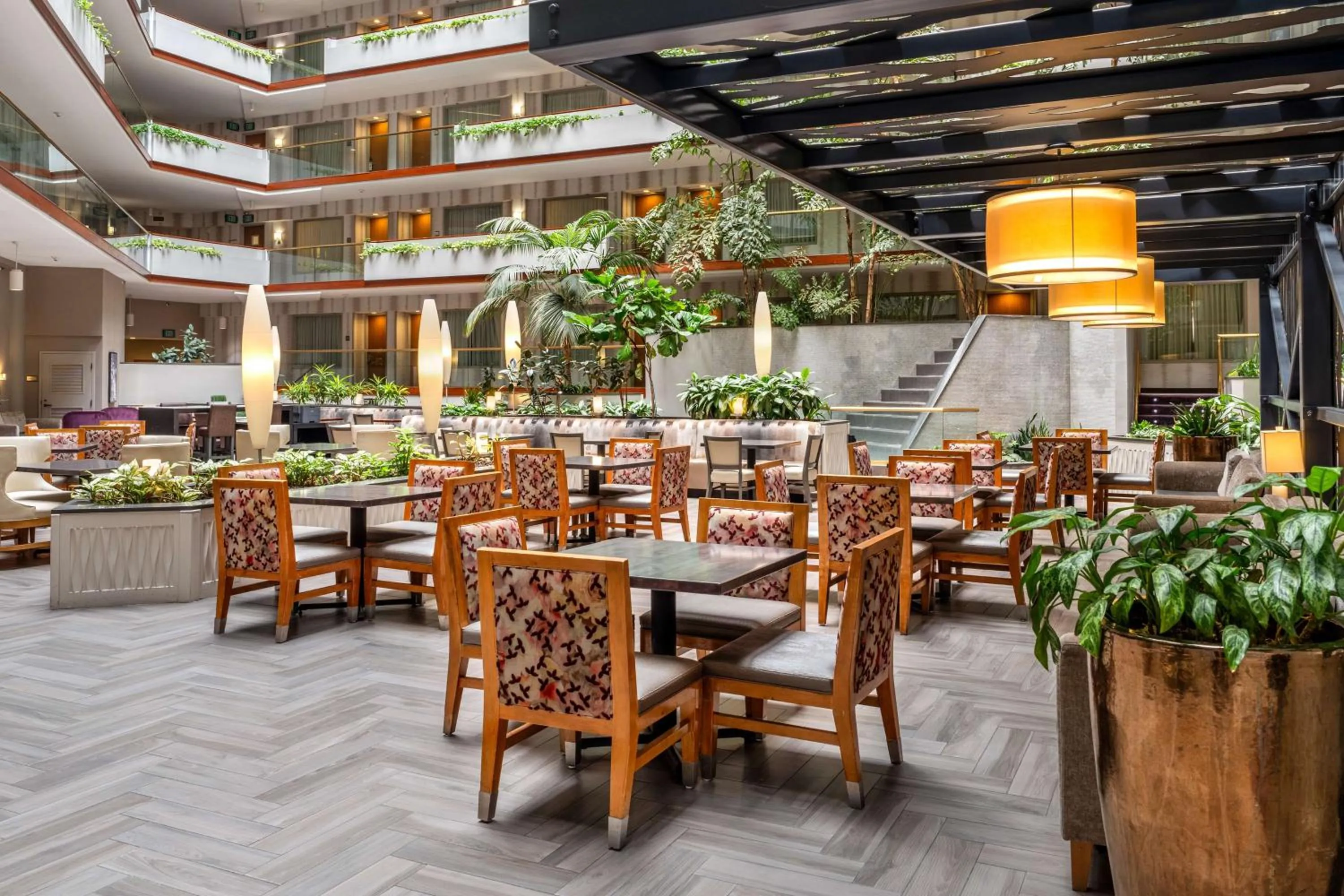 Lobby or reception in Embassy Suites by Hilton Irvine Orange County Airport