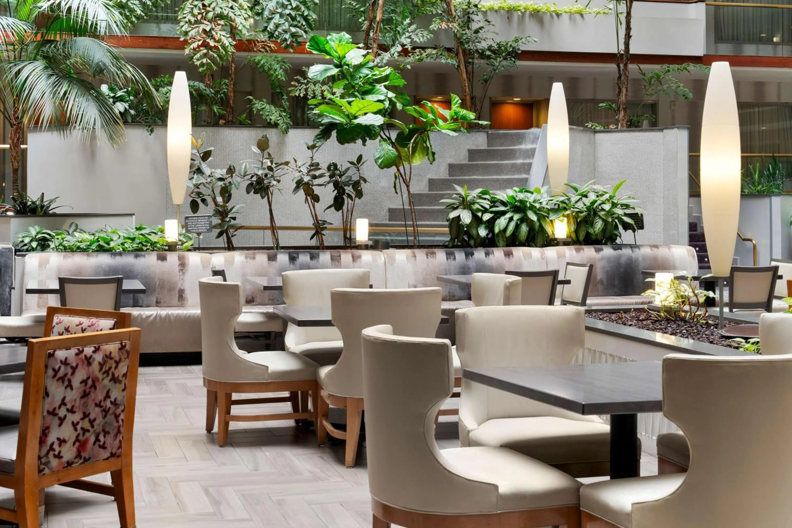Lobby or reception in Embassy Suites by Hilton Irvine Orange County Airport