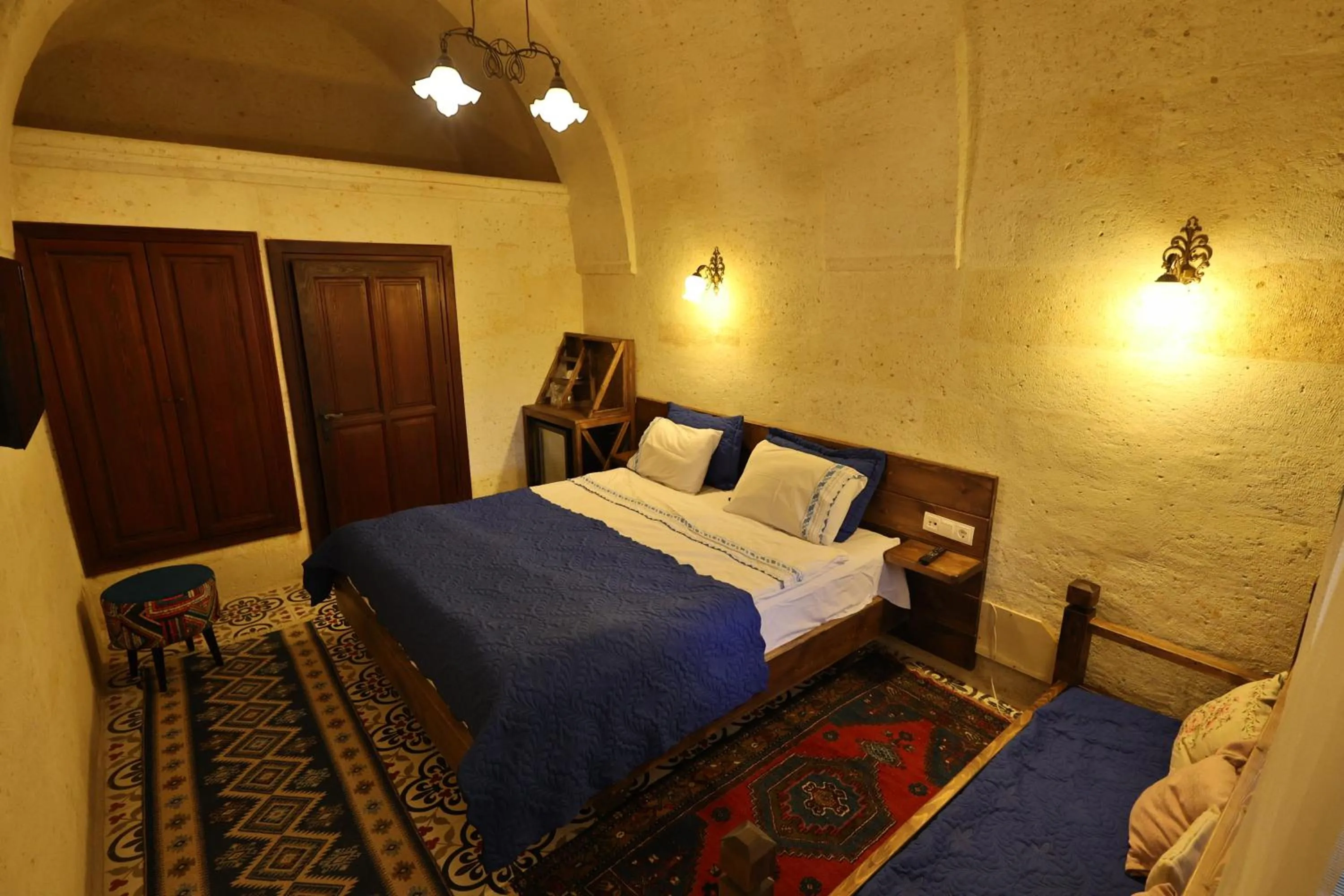 Photo of the whole room, Bed in Demisos Caves Hotel