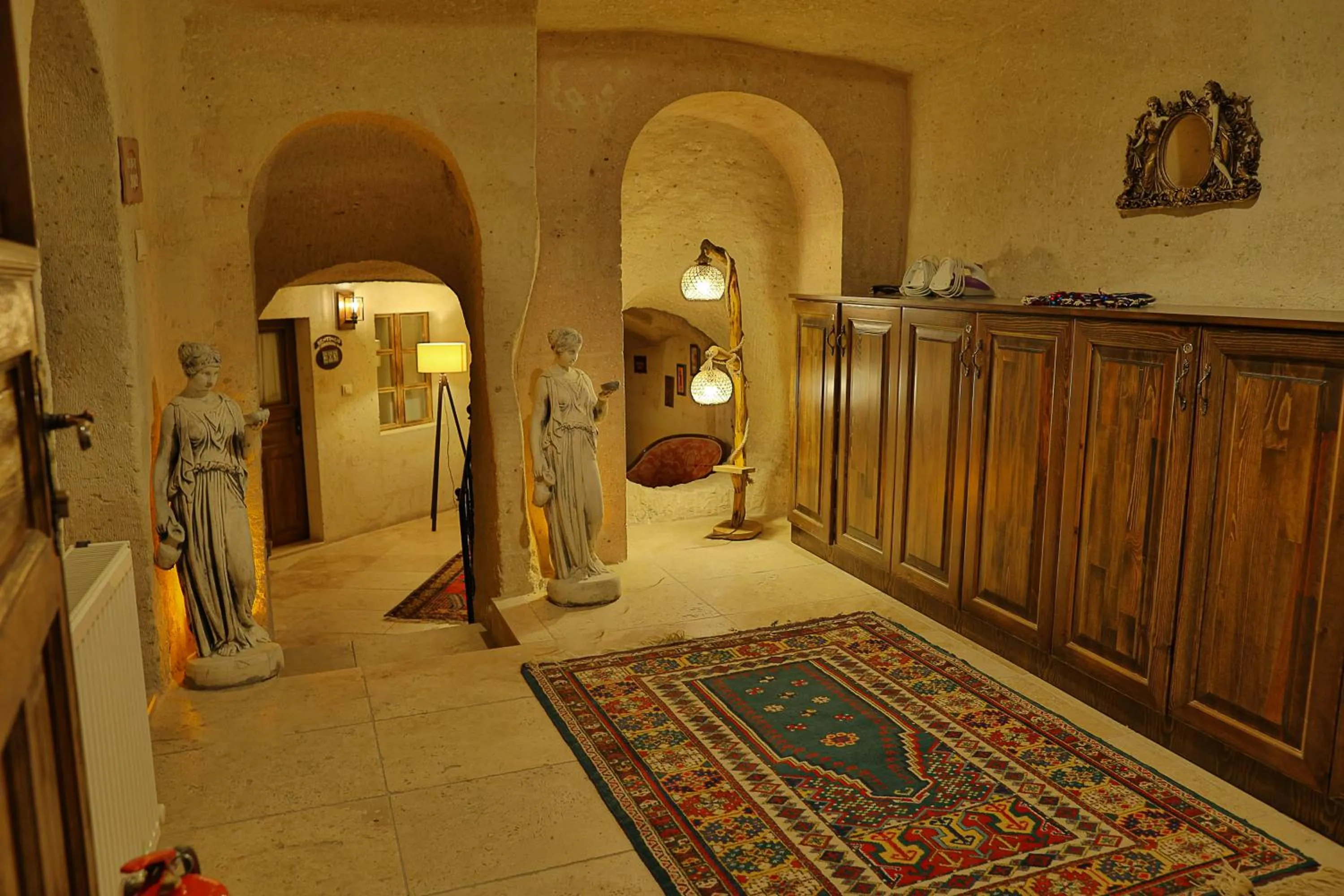 Seating area in Demisos Caves Hotel