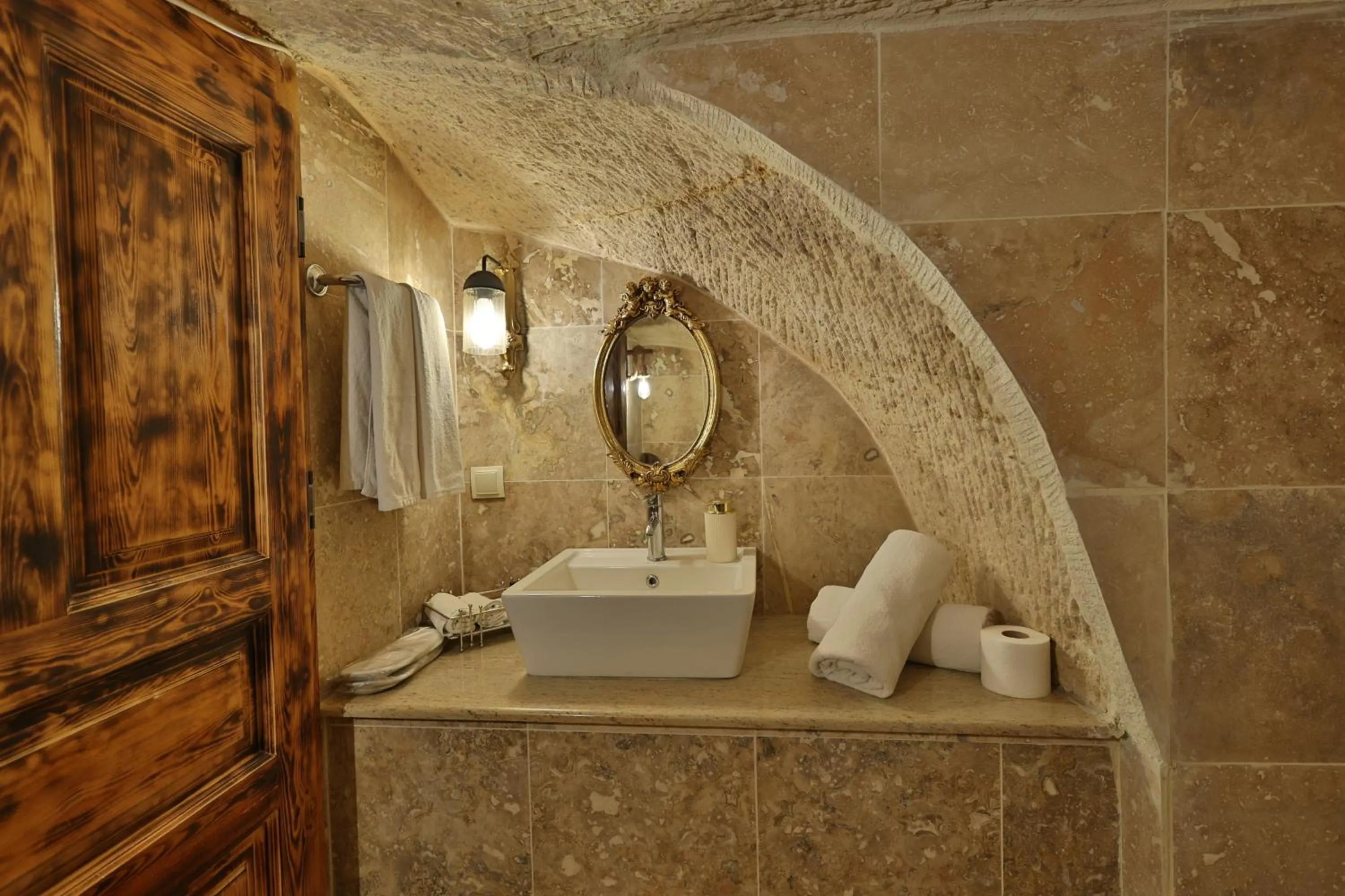 Photo of the whole room in Demisos Caves Hotel