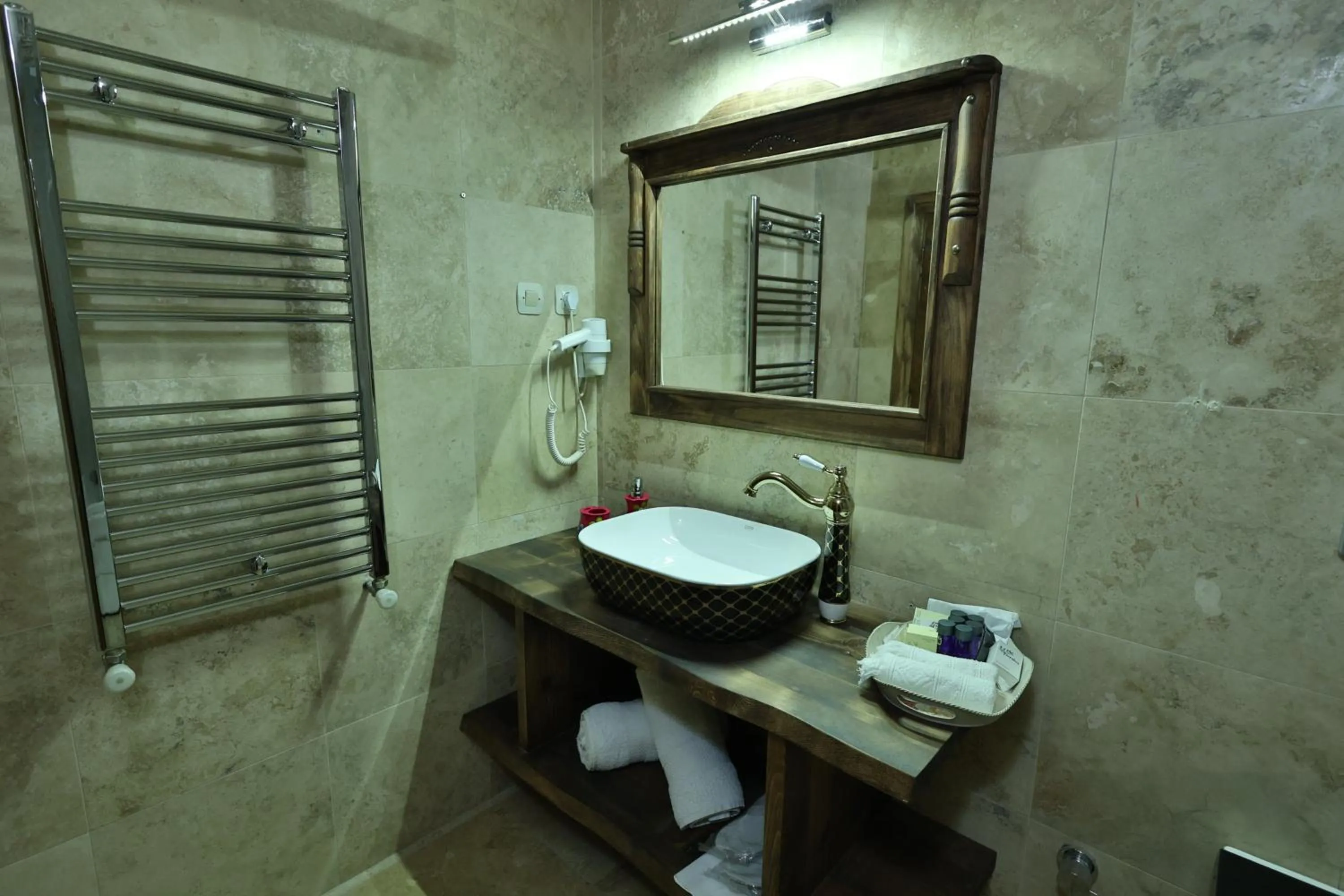 Photo of the whole room in Demisos Caves Hotel