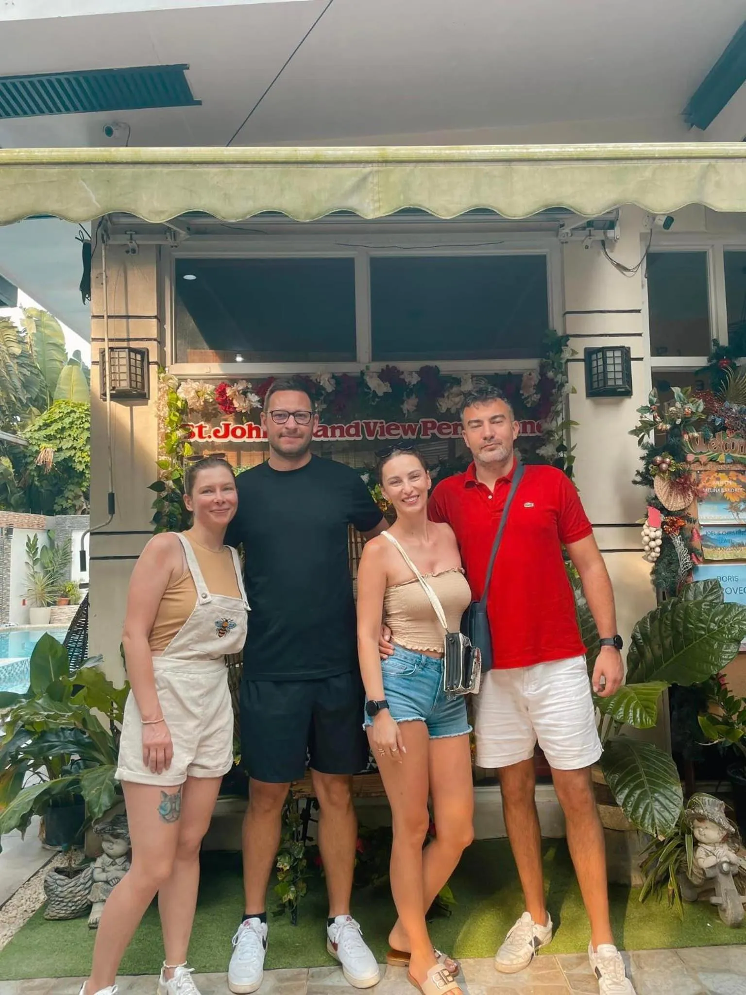 Day in St. John Island View Pensionne